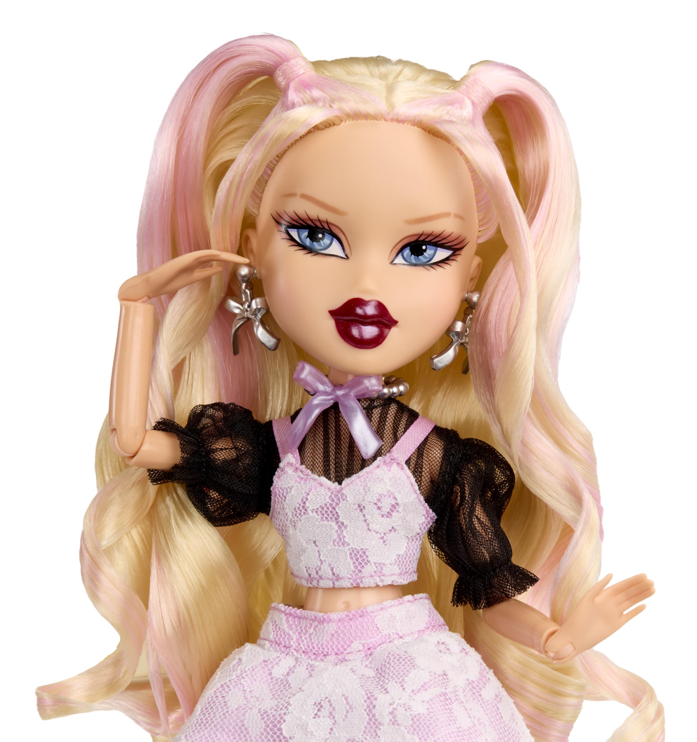 Bratz Stylin’ Birthdayz Cloe Doll - Includes Adult Unisex XL T-Shirt | Ages 7+