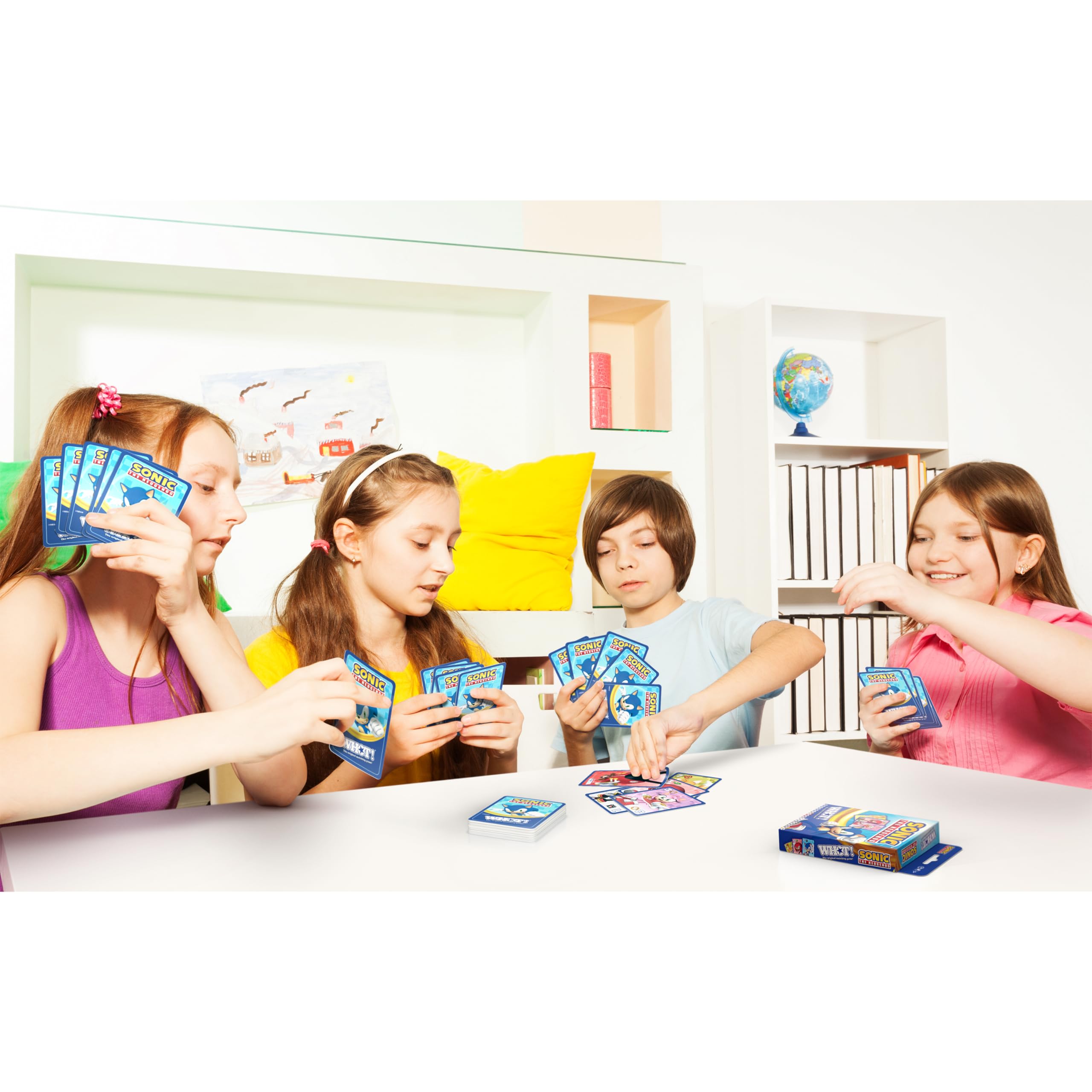 Waddingtons Number 1 Sonic the Hedgehog WHOT! Travel Card Game | Ages 5+ 4