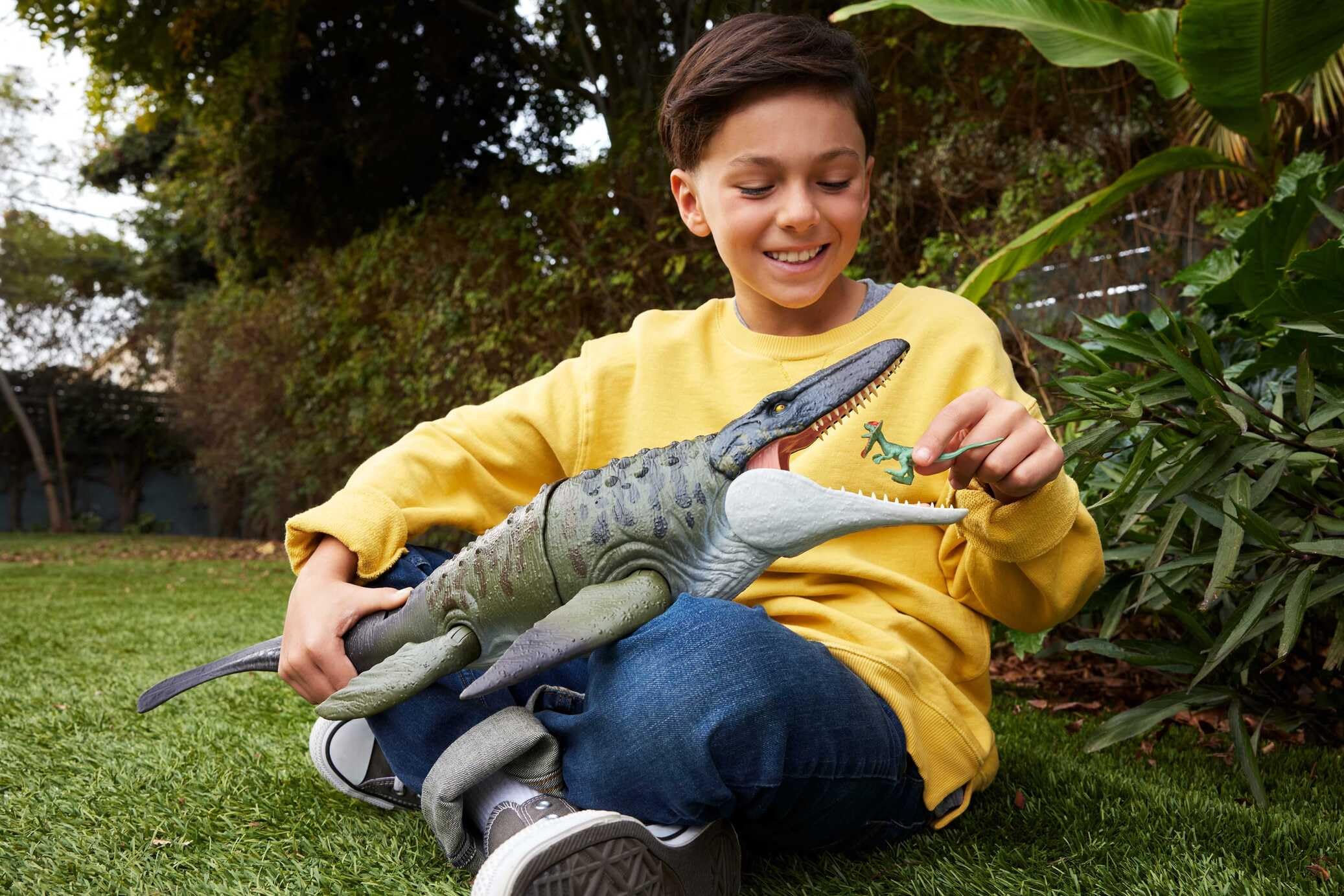 Mattel Jurassic World Rebirth Bite N Blast Mosasaurus Action Figure with Mini Dilophosaurus | 25.7-inch 2
