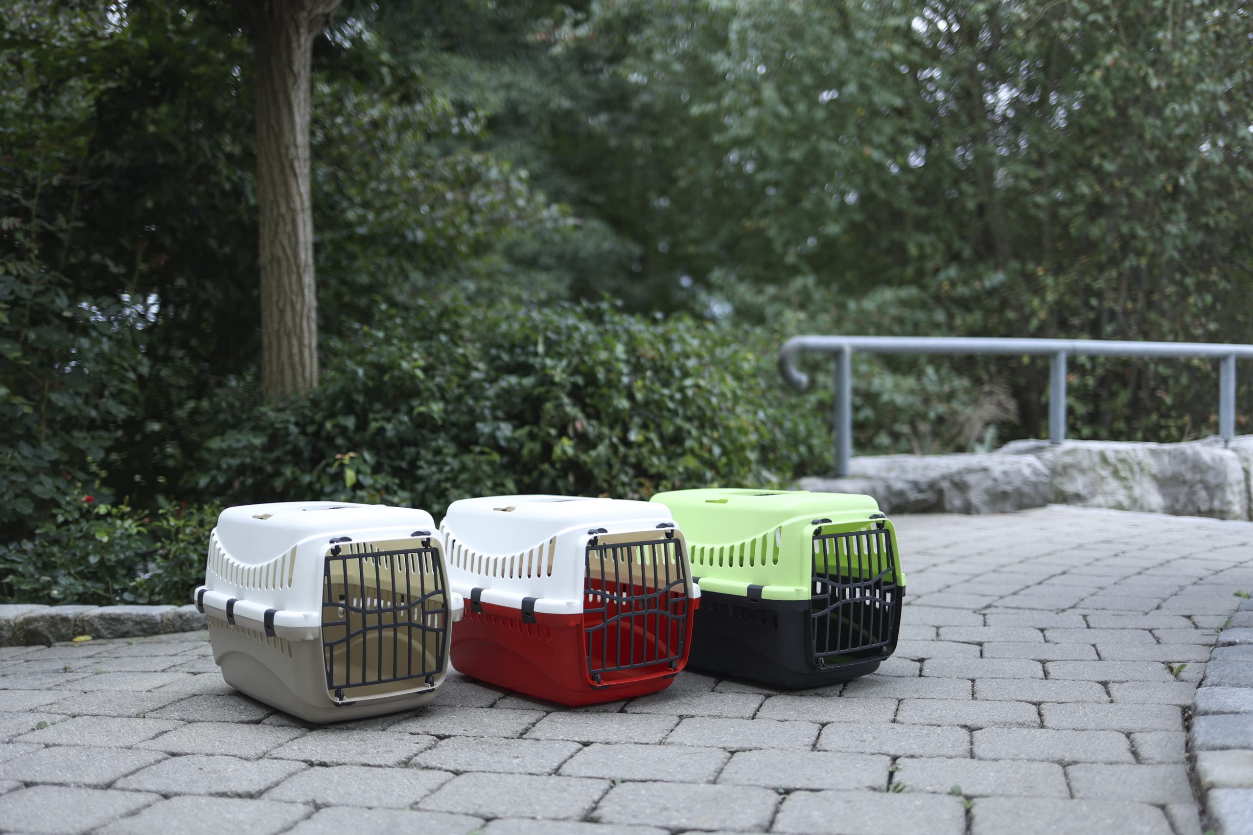 Kerbl Pet Transport Box Expedion with Plastic Door | 45 x 30 x 30 cm | Creme/ Bordeaux 7