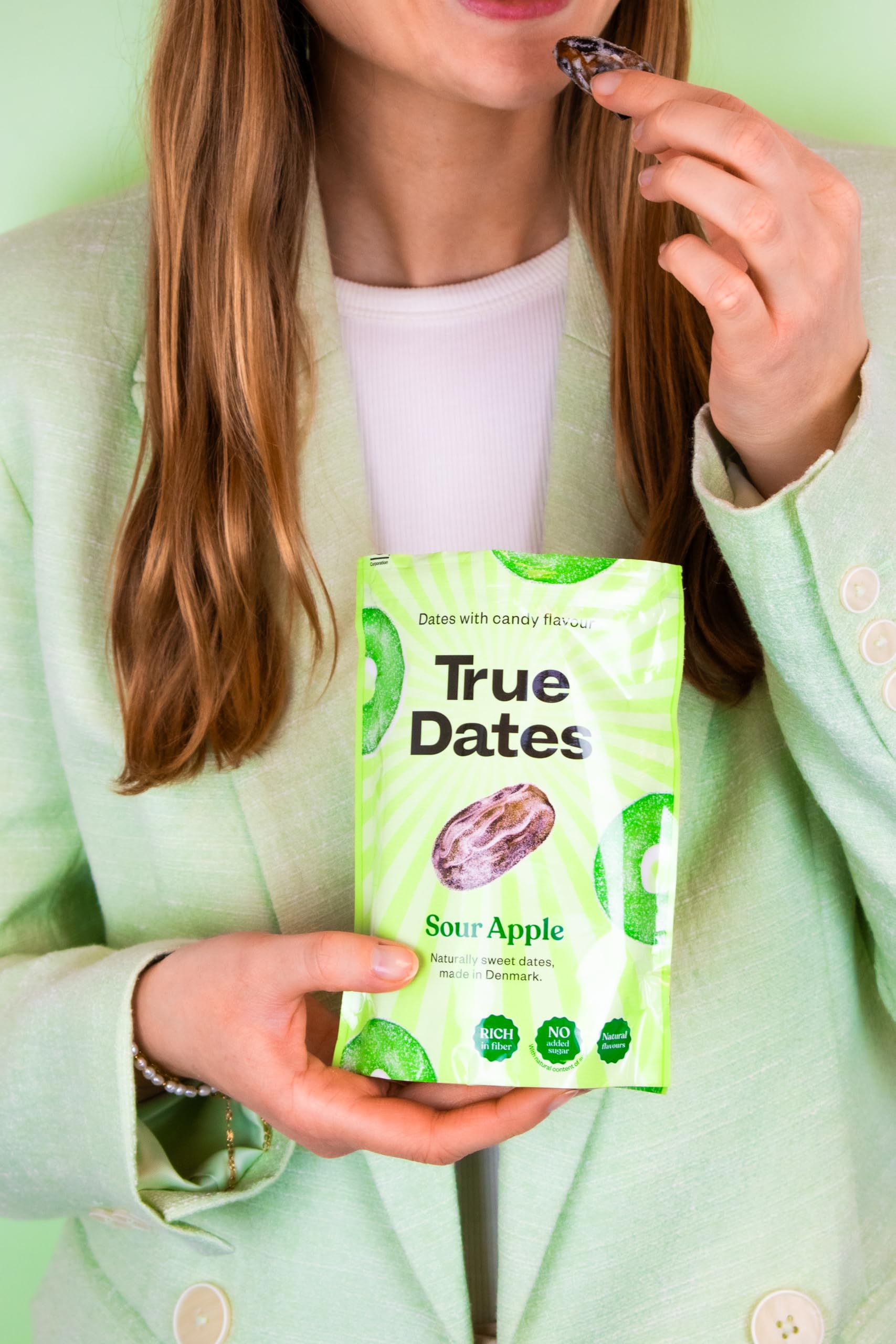 True Gum True Dates - Sour Apple Flavored Dates | Rich in Fiber | 100g 2