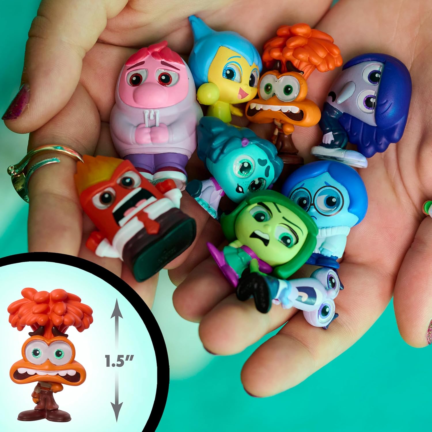Just Play Disney Doorables Inside Out 2 - Joy, Anger, Sadness, Disgust, Fear, Embarrassment, Envy, Anxiety, Ennui Collection Peek (44864) 4