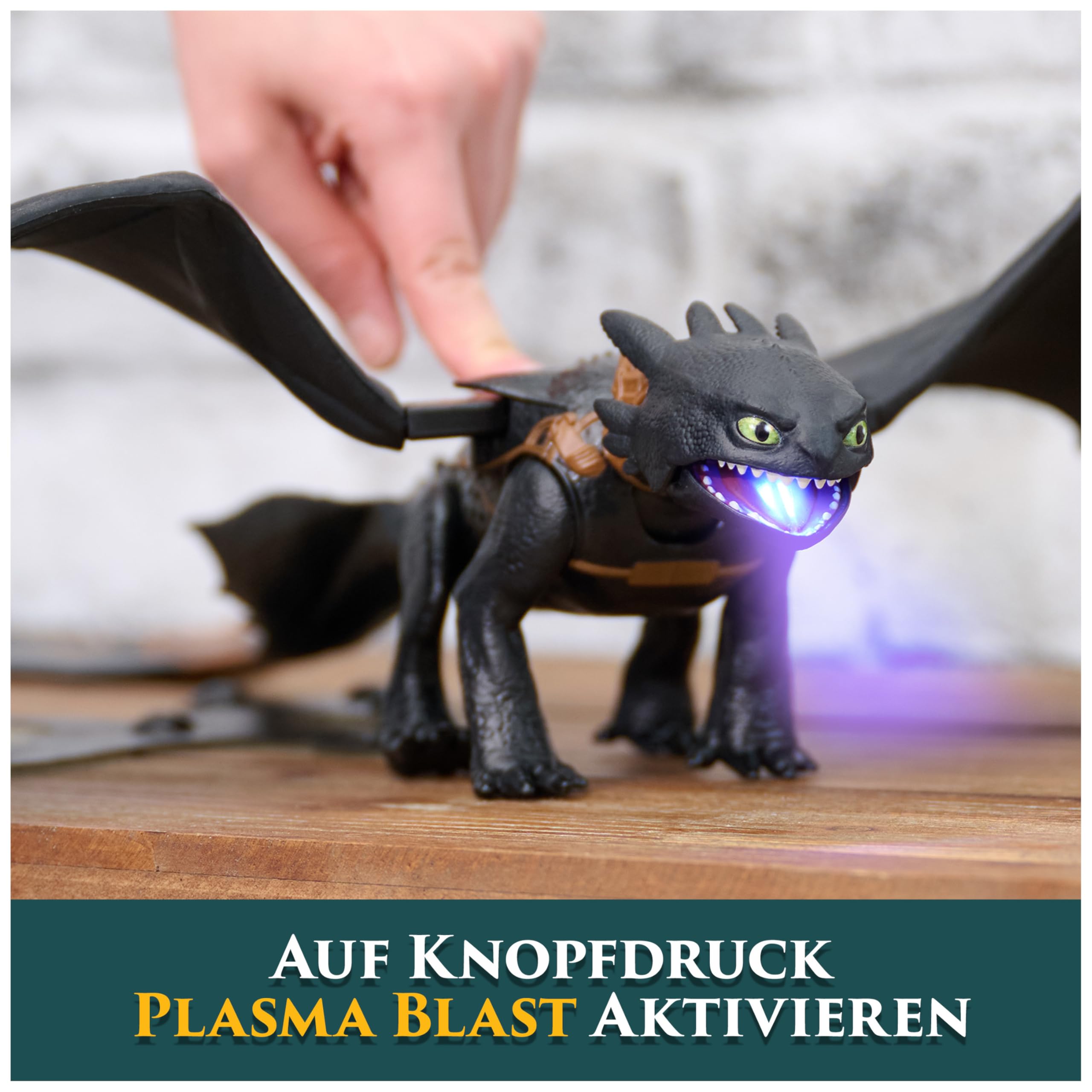 Dreamworks Dragons Ultimate Plasma Blast Toothless - Light-Up Action Figure for Kids 4+ 14