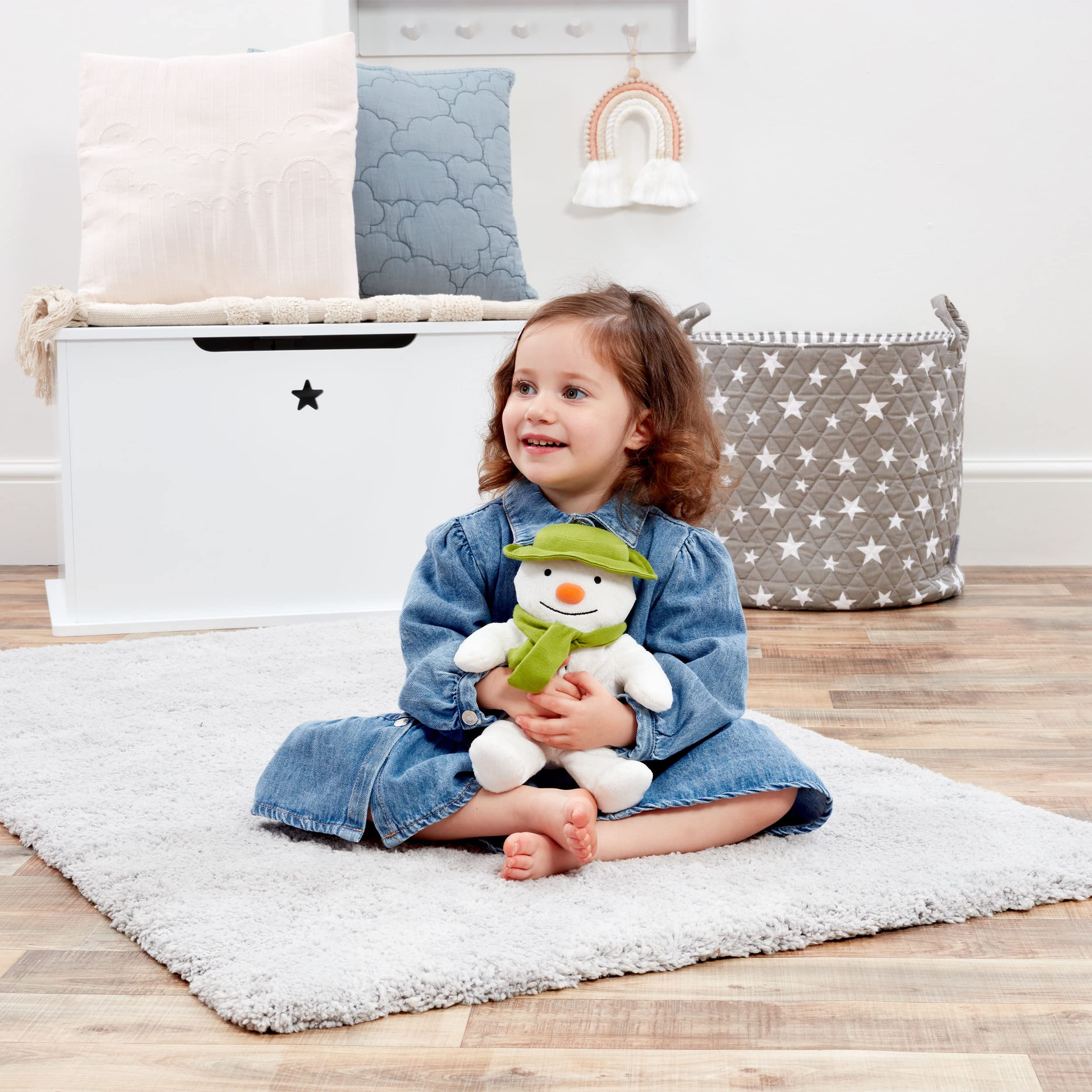 Rainbow Designs The Snowman Musical Soft Toy - 20.5cm, Plays 'We're Walking in the Air' 11