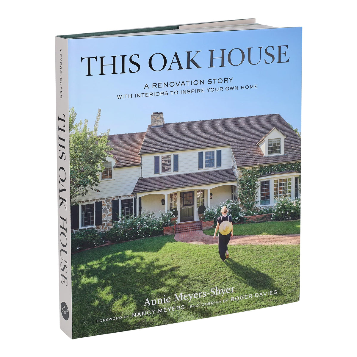 Chronicle Books This Oak House: A Renovation Story with Interiors to Inspire Your Own Home