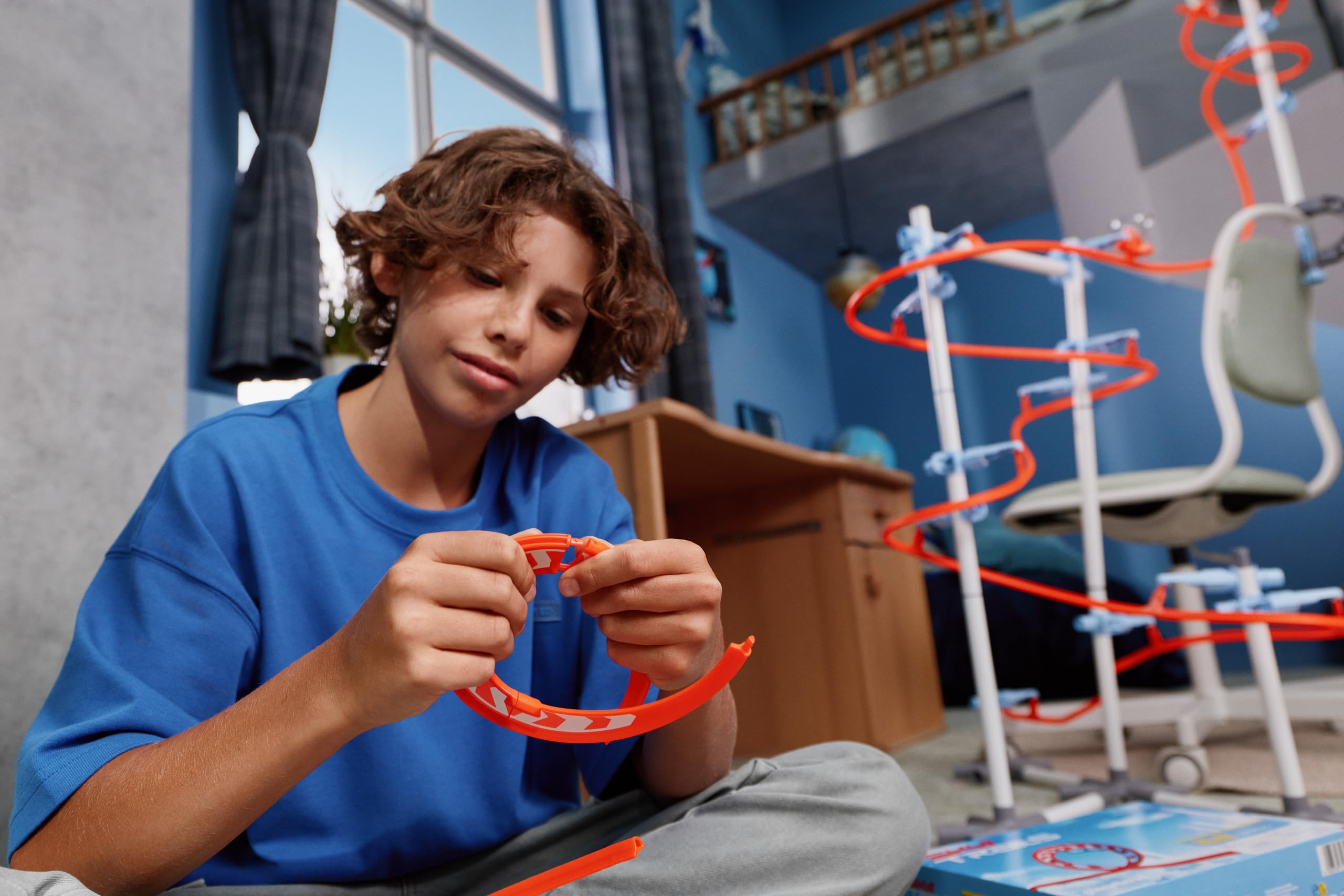 Sky Trails Looping Construction Toy - Build Spectacular Racing Tracks with Action-Packed Stunts 6