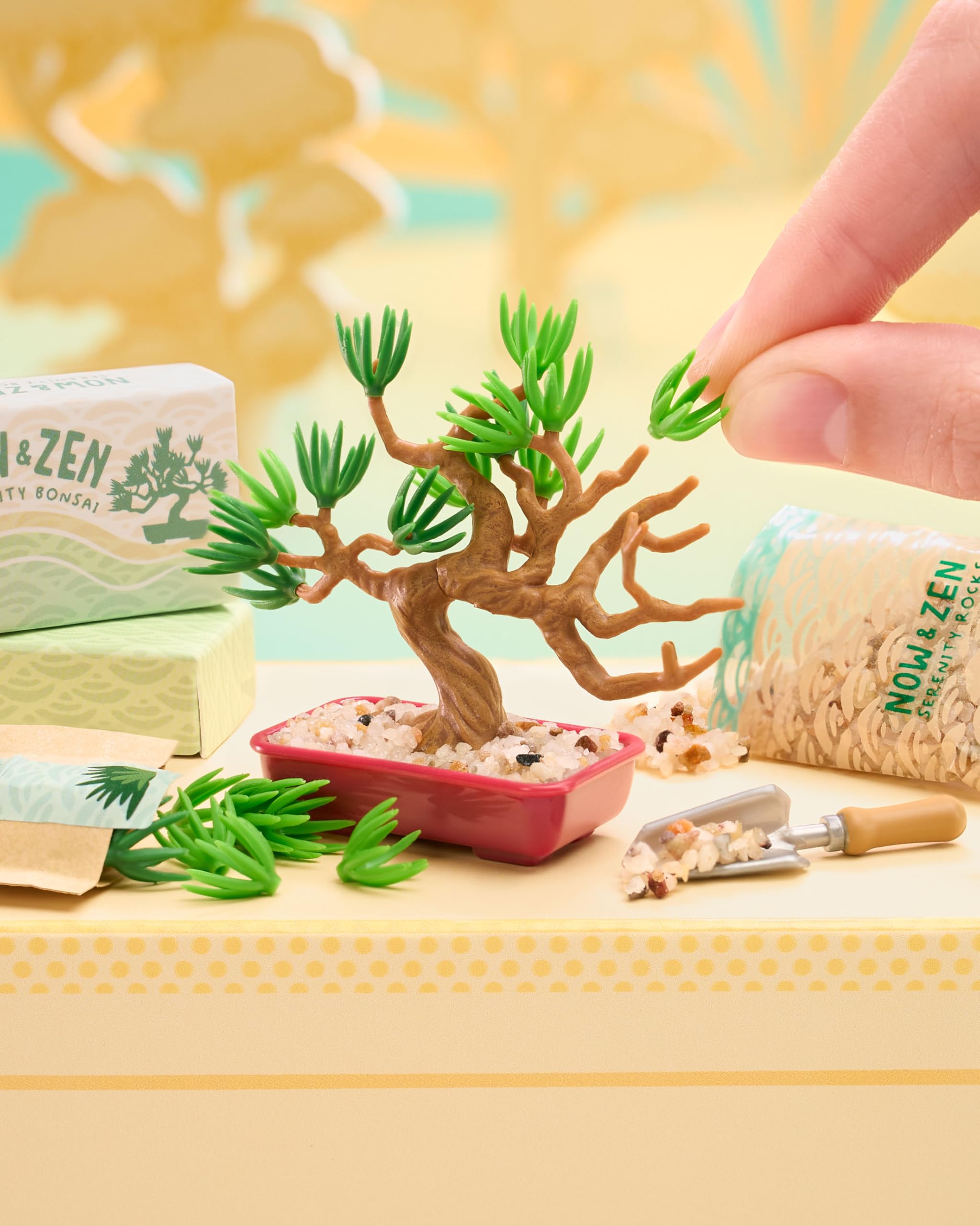 MGA's Miniverse Make It Mini Nature Series 3 Collectibles | DIY Craft Kit | Color Change Feature