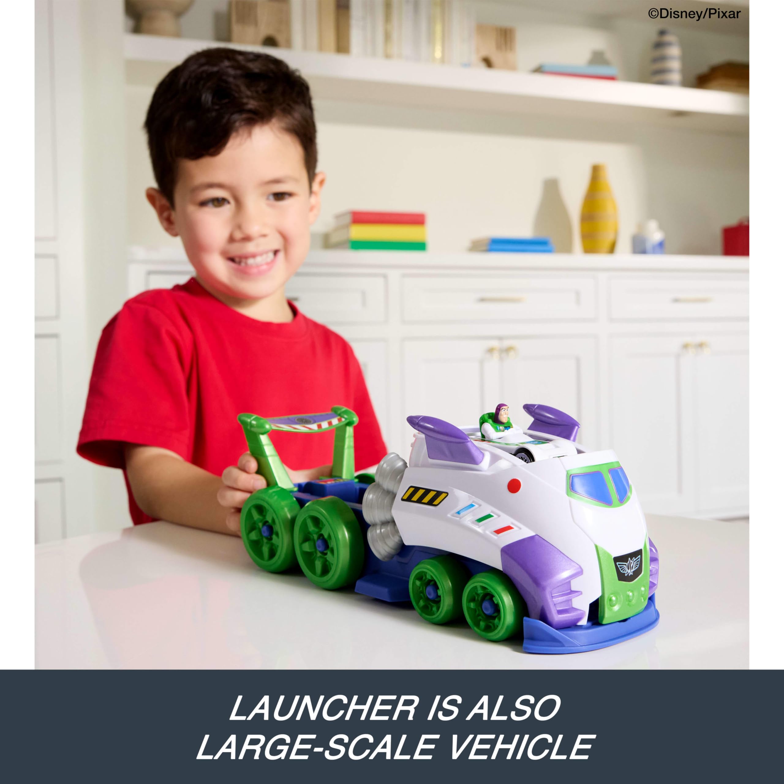 Hot Wheels Disney and Pixar Hi-Tech Buzz Lightyear Launcher & Haul Vehicle | Age 4+ 3