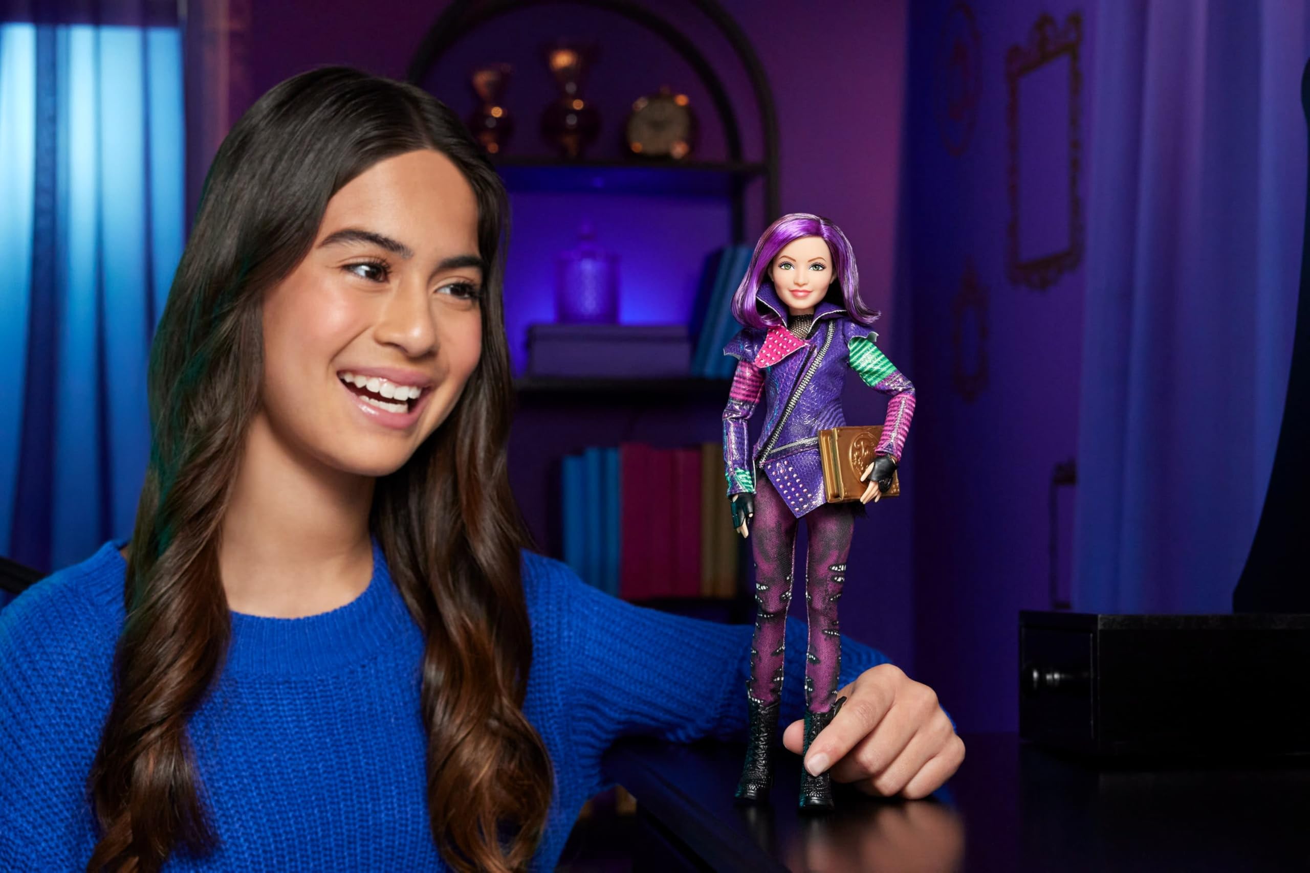 Mattel Descendants Mal Isle of the Lost 10th Anniversary Fashion Doll - Purple Hair with Spell Book 4