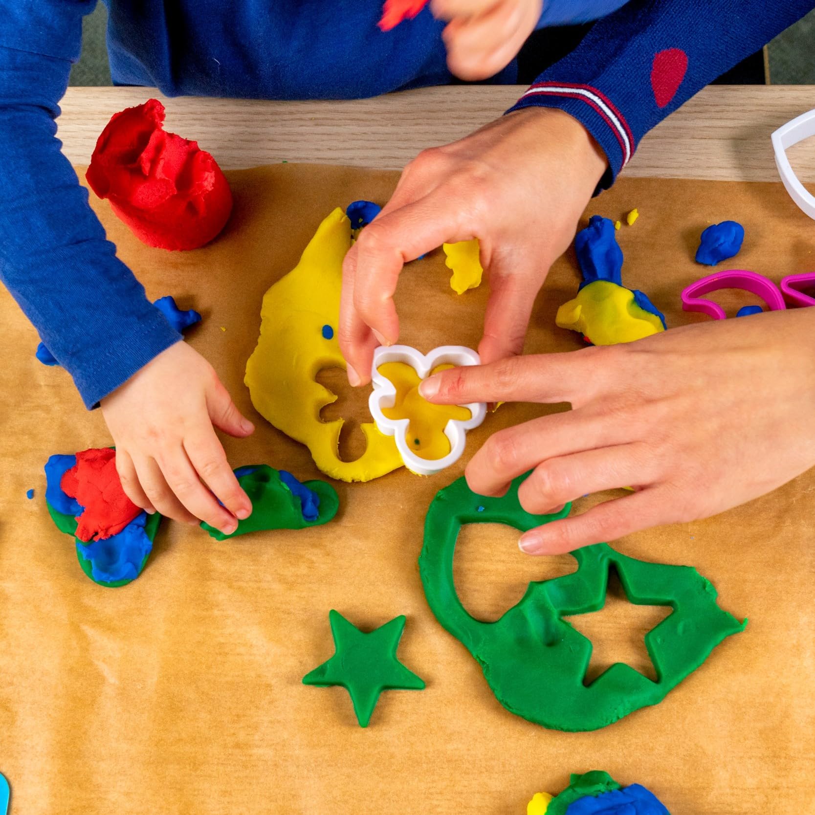 STAEDTLER Noris Junior Modelling Dough - 4 Assorted Colours Set | Non-Toxic Clay for Toddlers