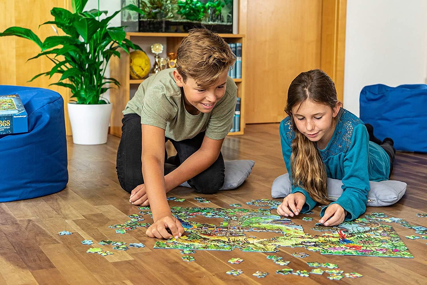 Ravensburger Jungle 200 Piece Jigsaw Puzzle - Extra Large Pieces for Kids 8+ 11
