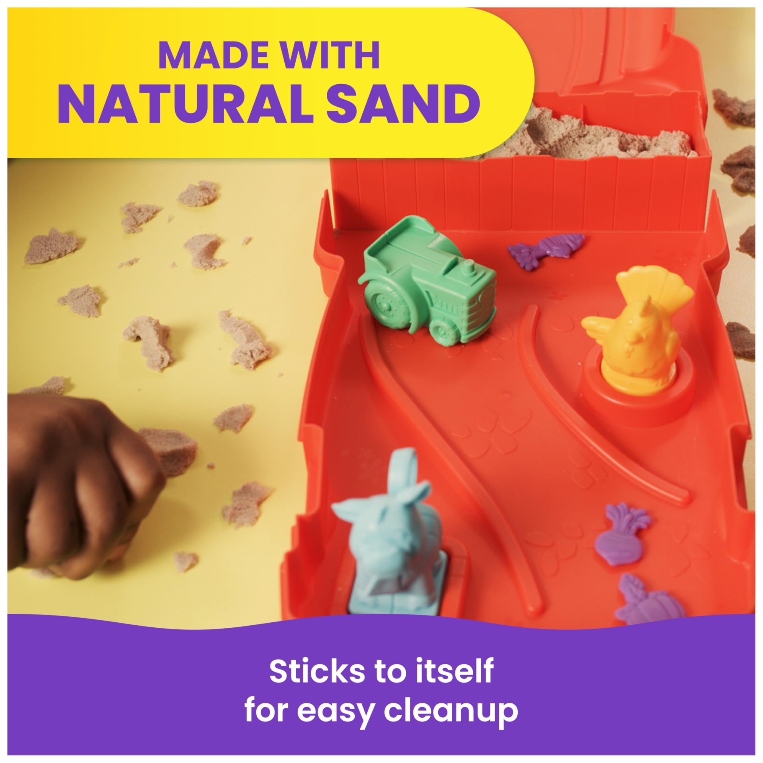 Kinetic Sand Sandy Farm Set with 340g Play Sand, 6 Tools and Moulds, Reusable Barn Storage Case 9