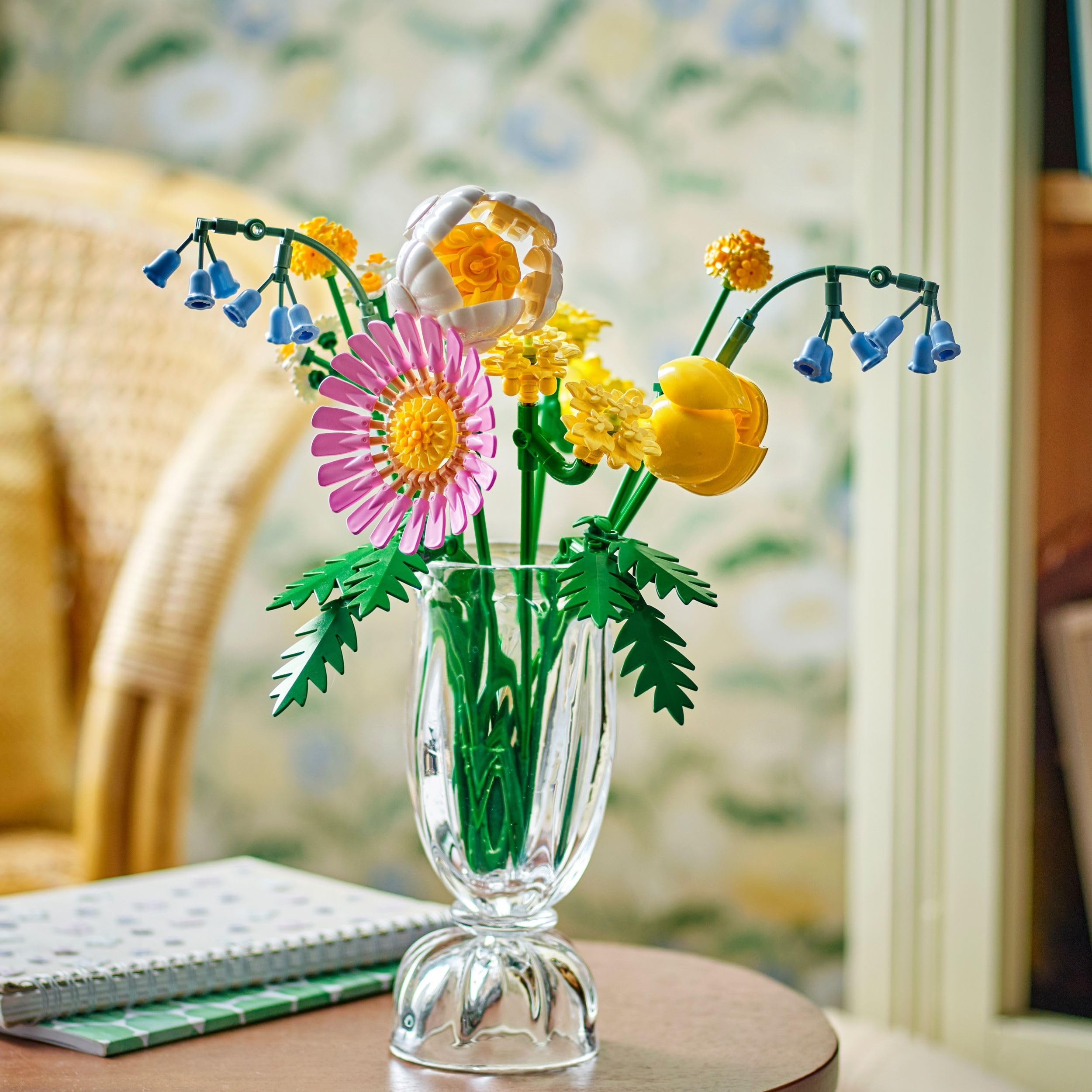 LEGO Botanicals Petite Sunny Bouquet – 373-teiliges Bauset für Kinder ab 9 Jahren 7