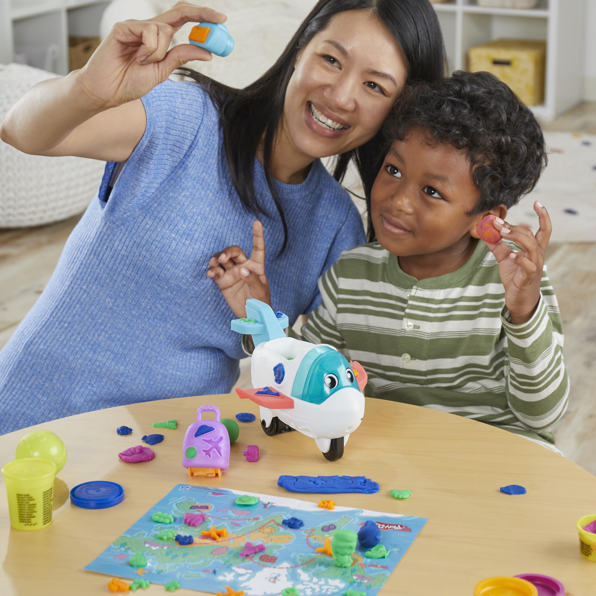 Play-Doh Airplane Explorer Starter Set - Travel Playset with Jet Toy, Map Playmat & 4 Tubs | Ages 3+ 6