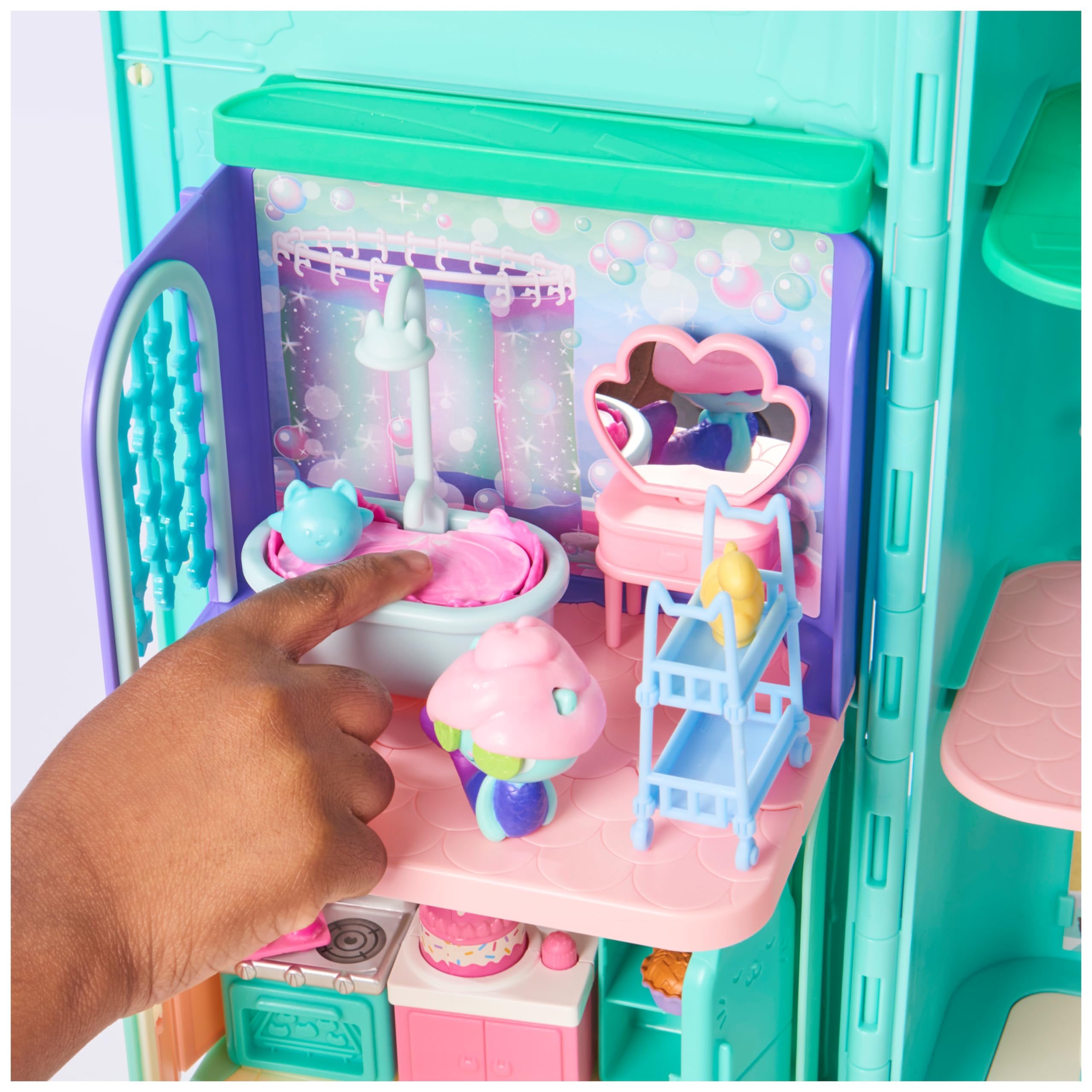 DREAMWORKS GABBY'S DOLLHOUSE Primp and Pamper Bathroom Playset with MerCat Figure for Ages 3+ 6