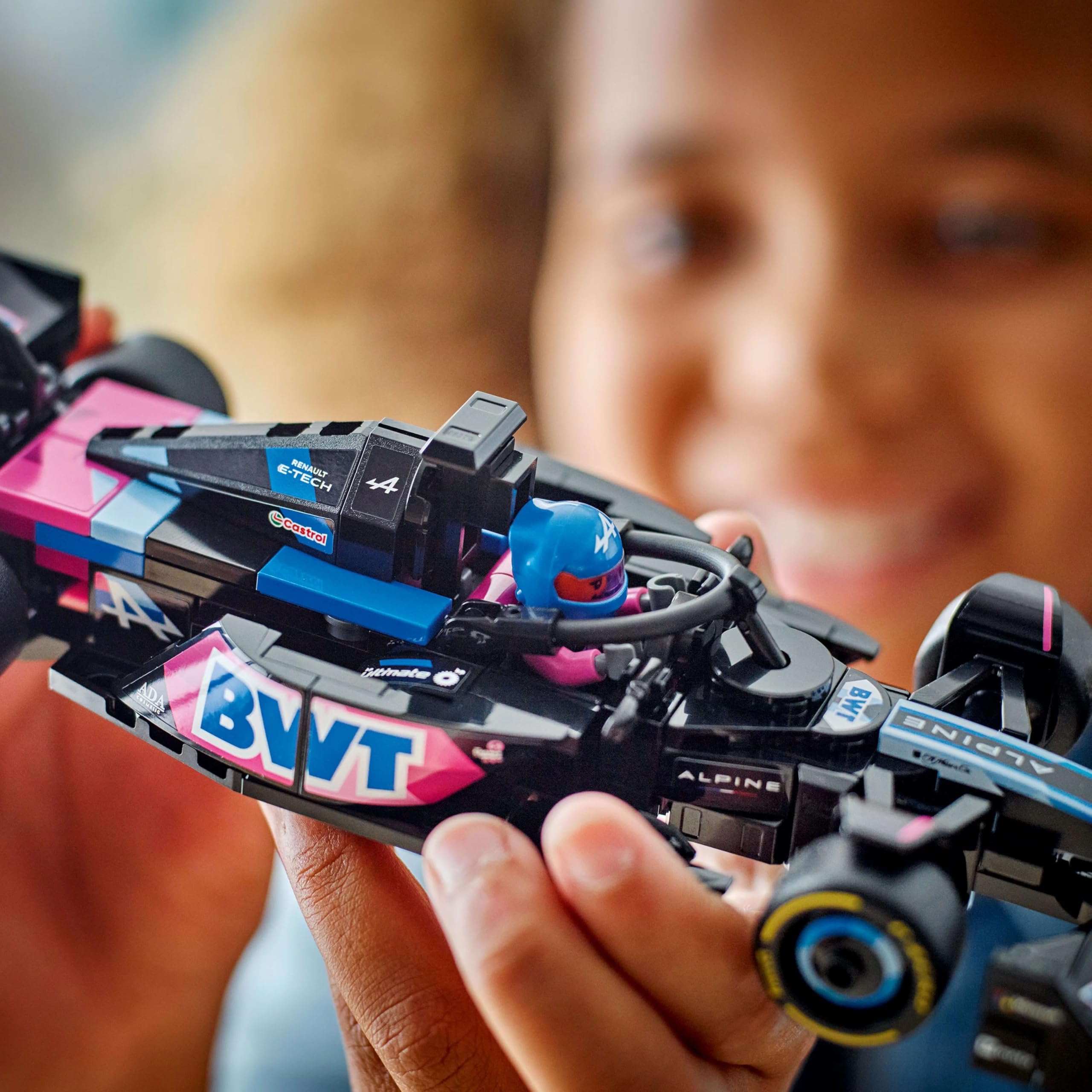 LEGO Speed Champions BWT Alpine F1 Team A524 Race Car Toy - Building Set for 10+ with Minifigure 11