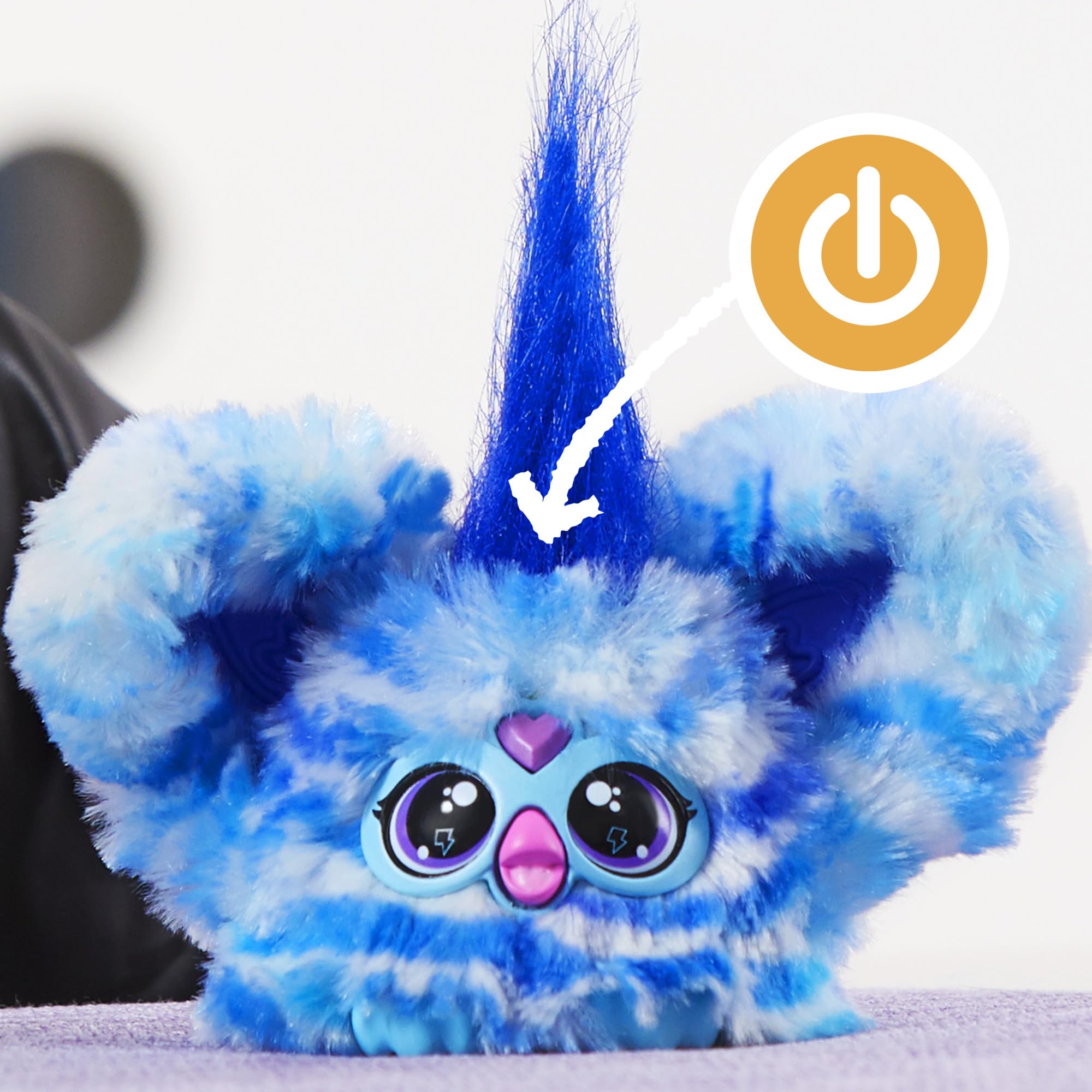 Furby Ooh-Koo Rock 'n' Roll Mini Electronic Plush Toy, Blue 4