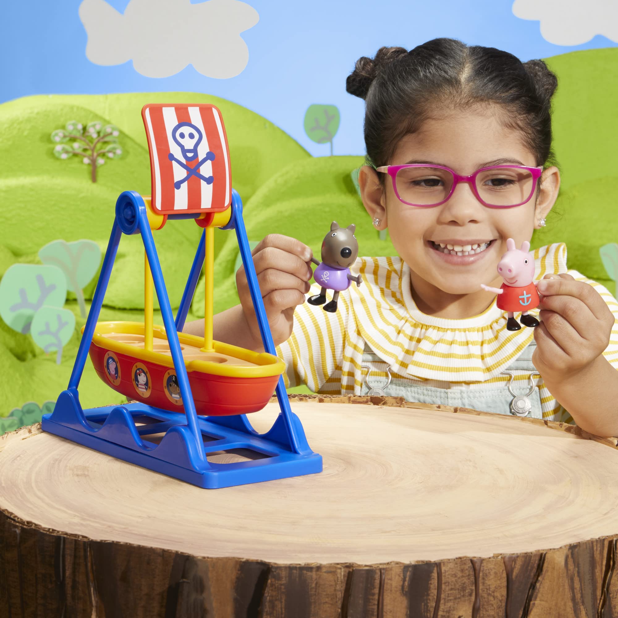 Peppa Pig Pirate Ride Playset - Swinging Ship with 2 Figures, Ages 3+ 5