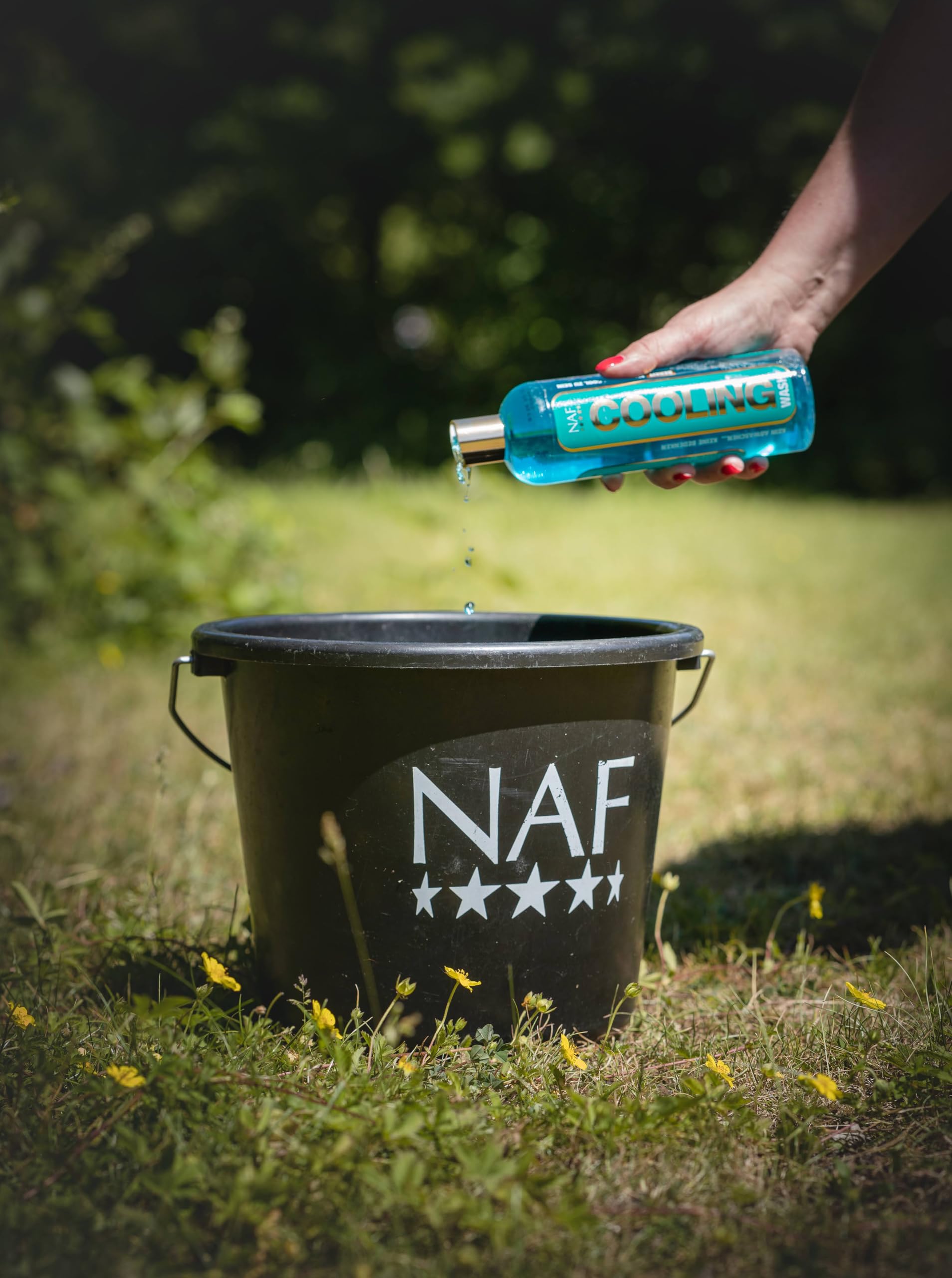 NAF Cooling Wash - Instant Cool Down, No-Rinse Formula, Peppermint & Spearmint Scent | 500ml
