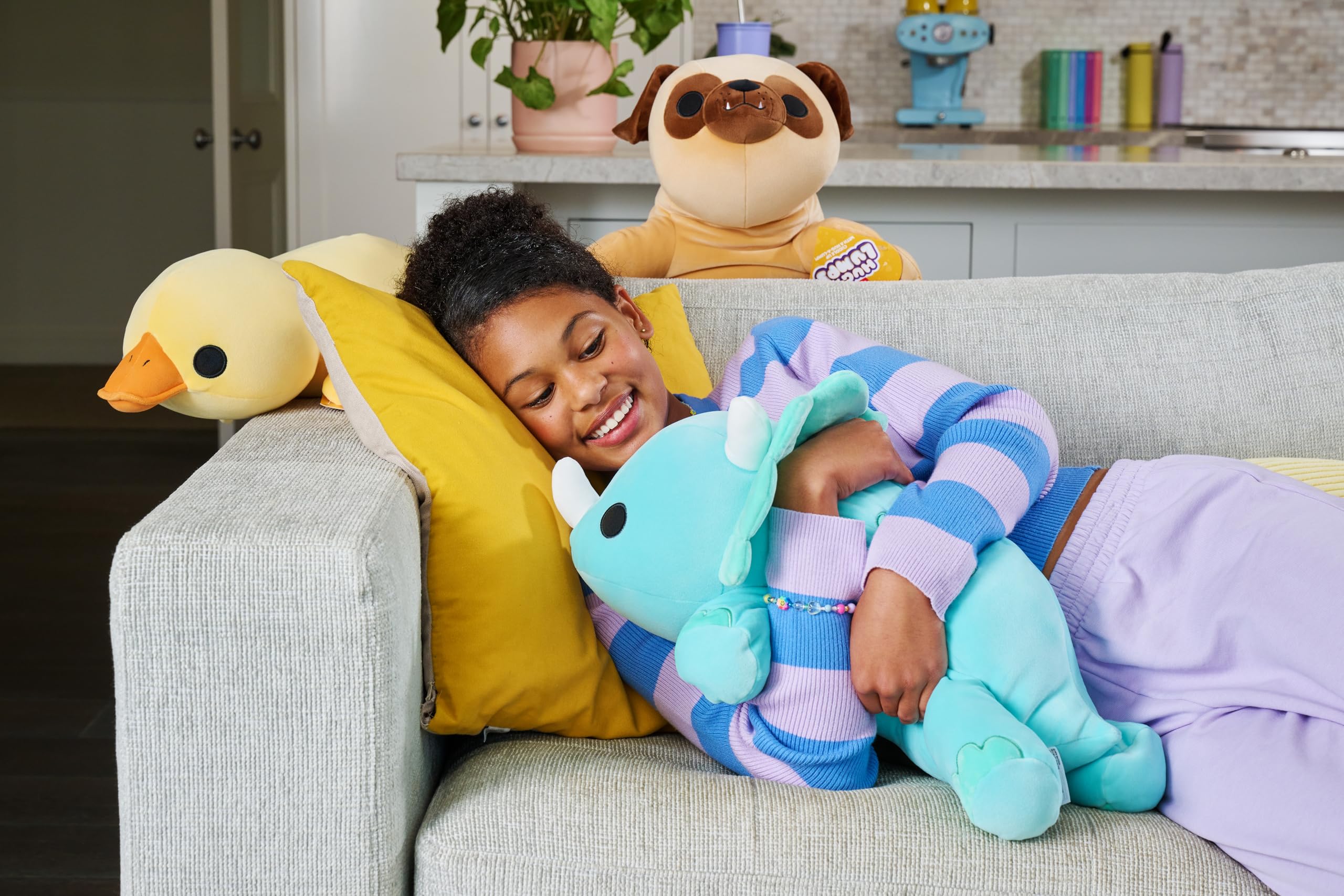 Hug-A-Lumps by ZURU - Weighted Plush Cuddly Comfort Toy, 1.5kg Goose (Mav) 4