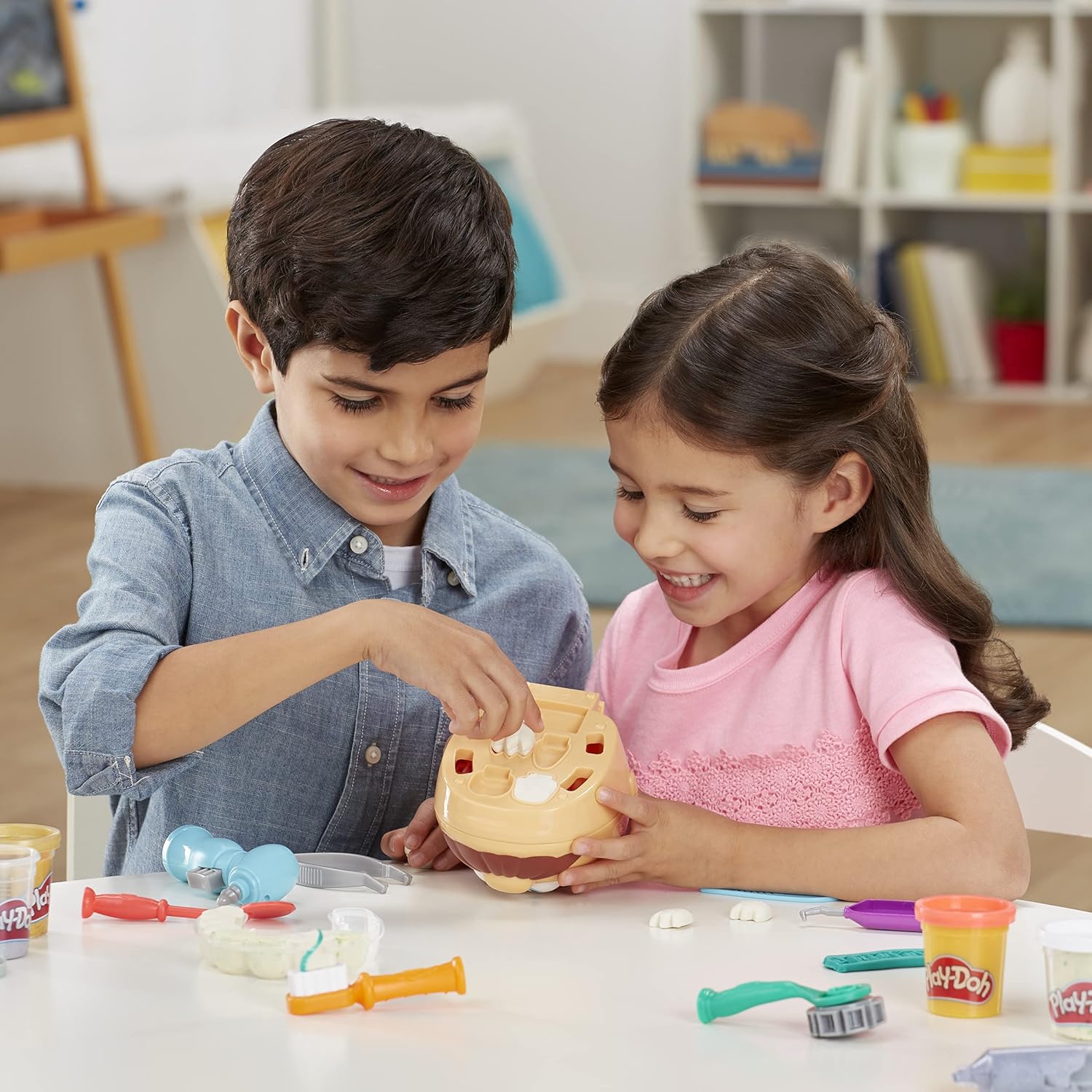 Play-Doh Drill 'n Fill Dentist - Pretend Play Dental Set for Kids 3+ 8