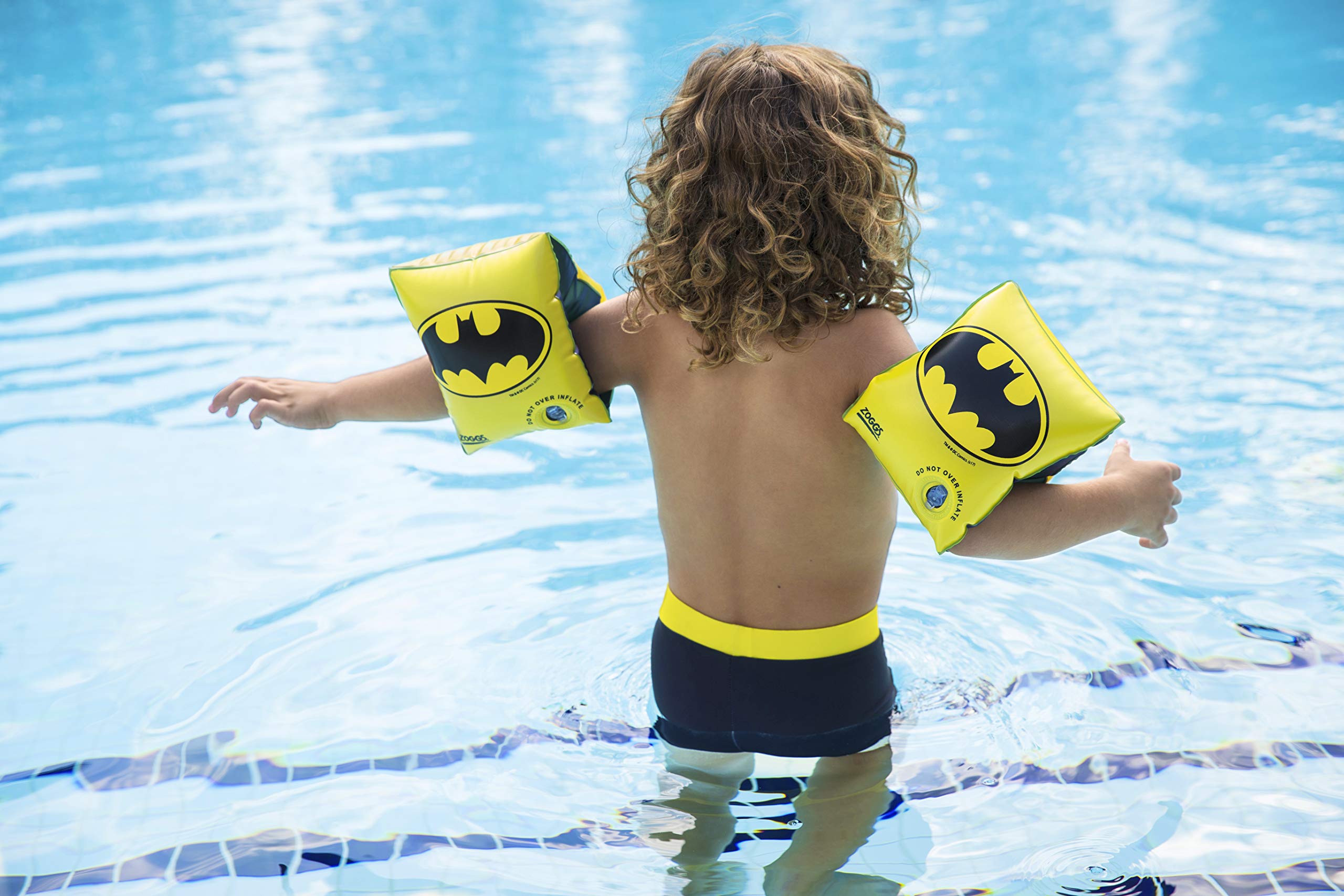 Zoggs Kids' Batman Inflatable Armbands - 1-6 Years | Heavy Duty Vylux | Easy Inflate Valves