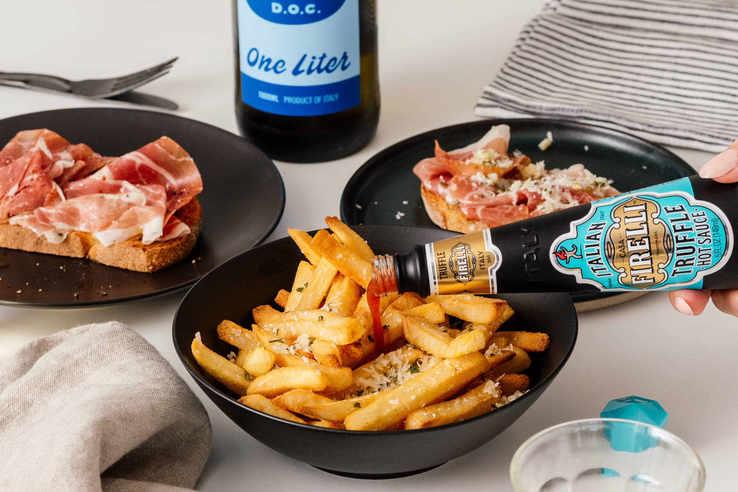 Casa Firelli - Italian Hot Sauce Variety Gift Pack (3x 148ml) 4