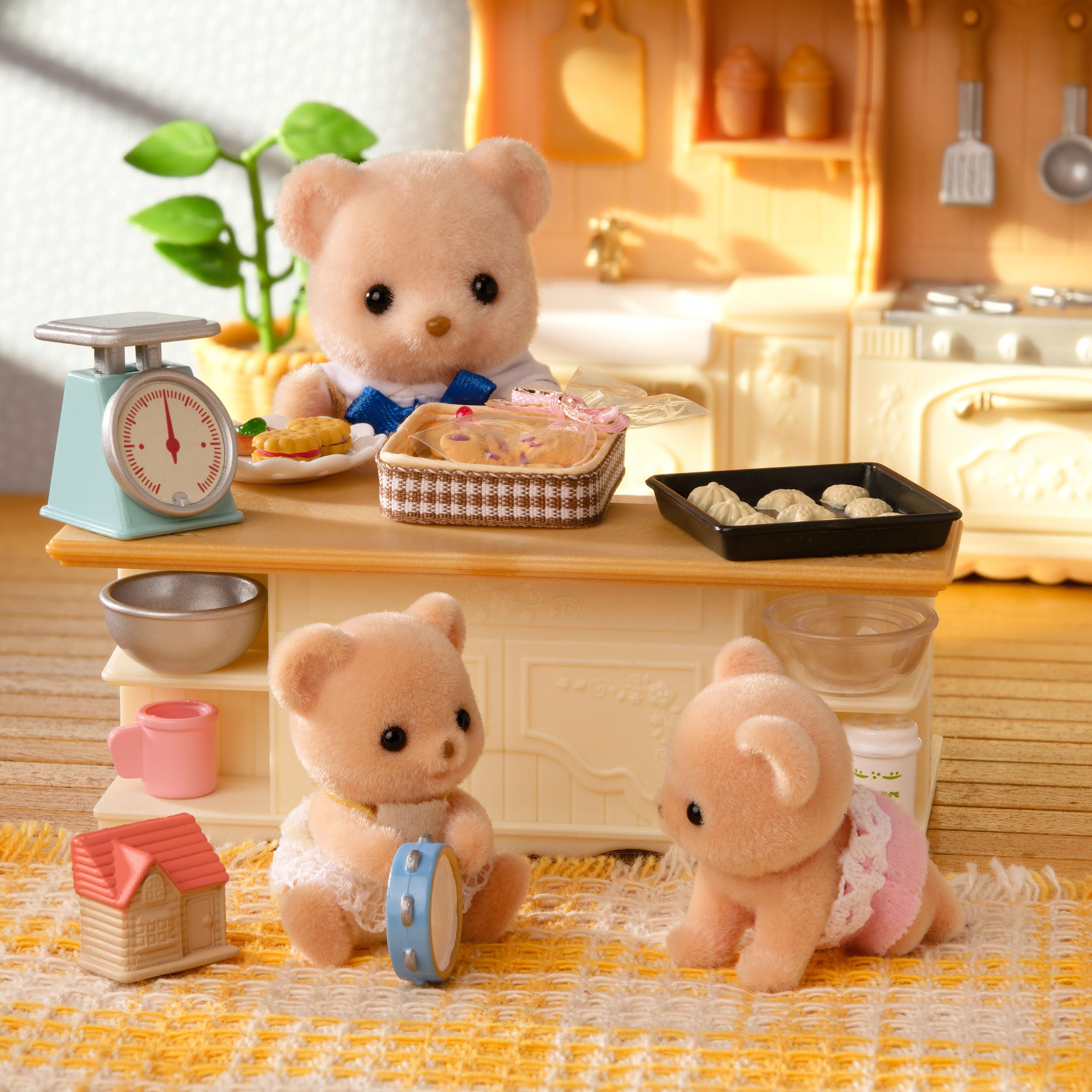 Sylvanian Families Biscuit Bear Twins with Tricycle Playset | Ages 3+ 4