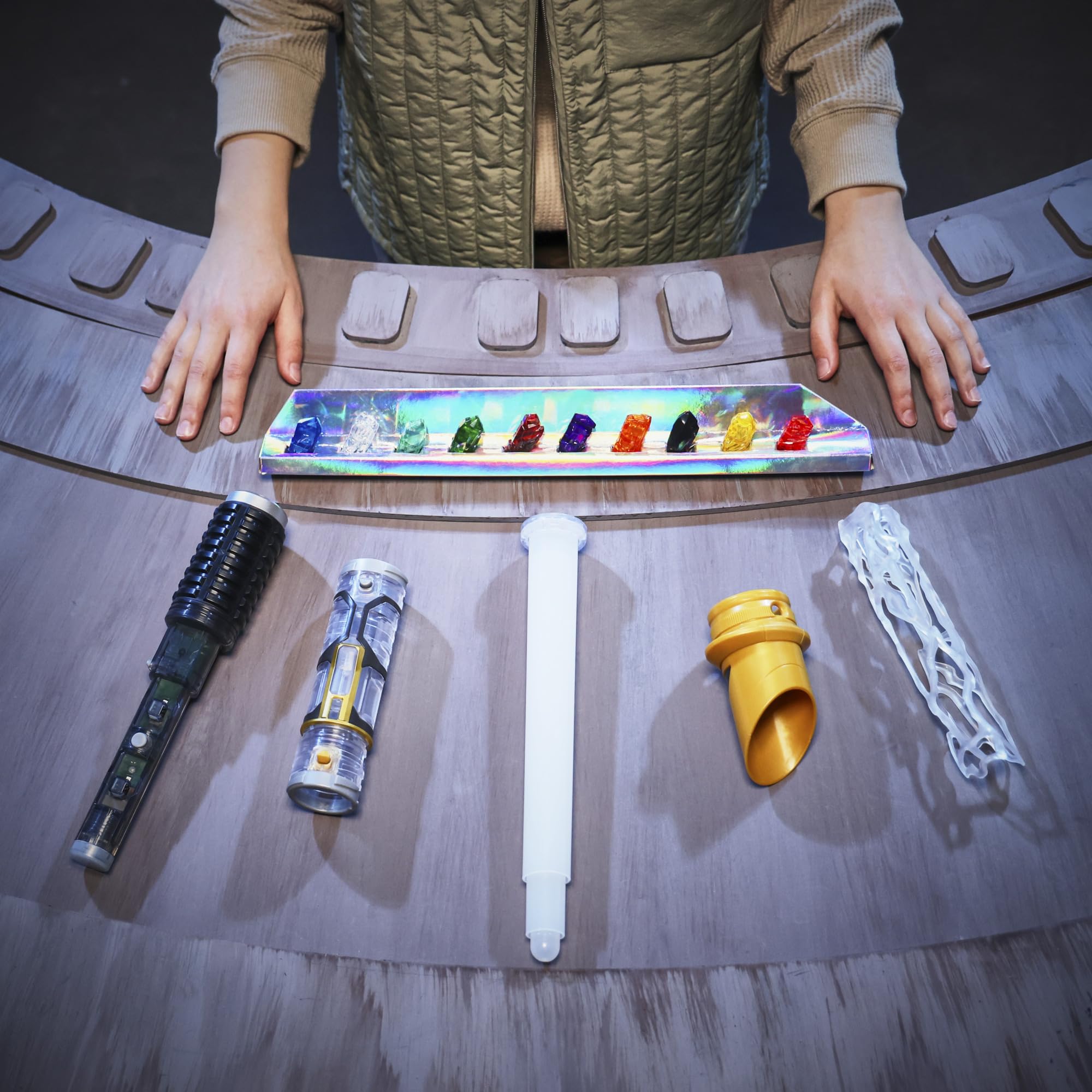Star Wars Power Crystal Lightsaber - 7 Colors, 10 Swappable Kyber Crystals | Hasbro 2