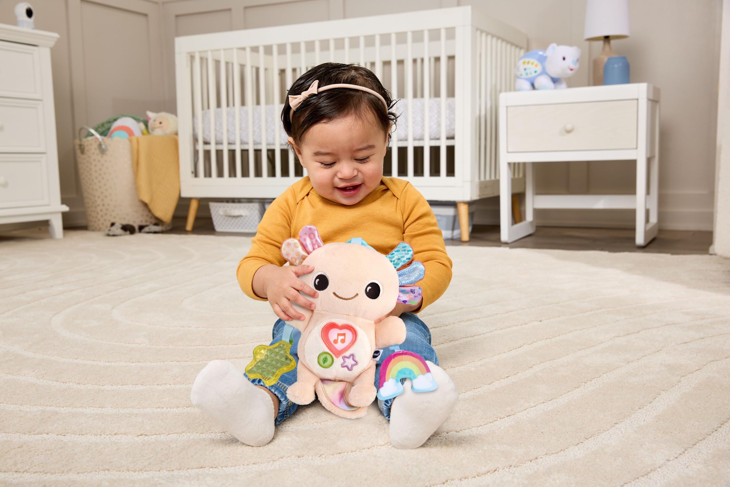 VTech Baby Rainbow Lights Axolotl - Interactive Musical Toy with Light-Up Heart & Crinkly Rainbow, 3 Months+ 4