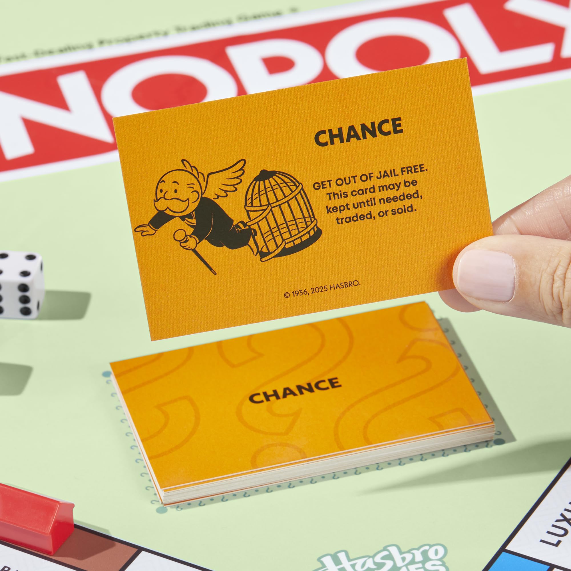 Monopoly Board Game with Storage Tray and Larger Metal Tokens - English Version 5