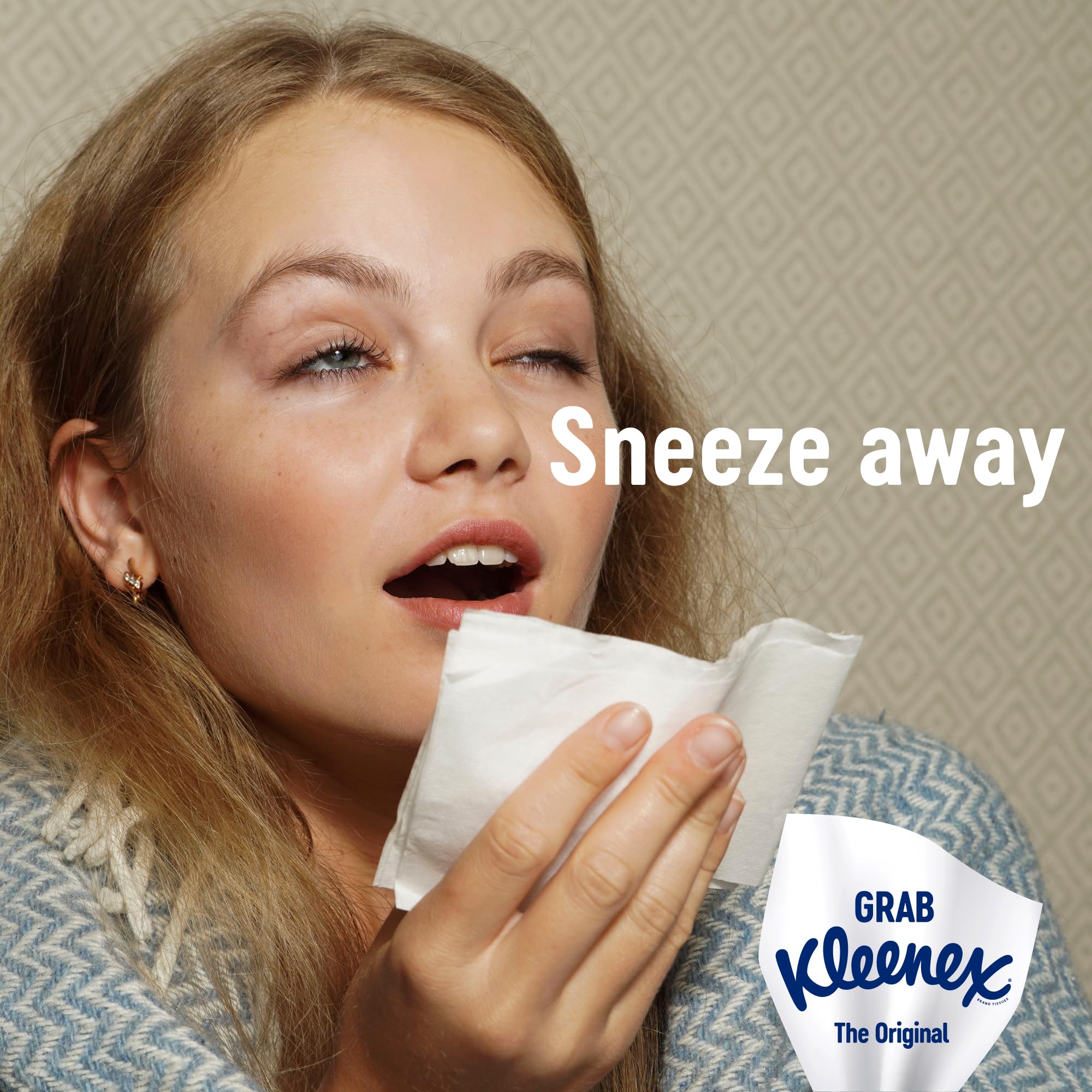 Kleenex Original Tissues - 3 Ply Softness | 64 Sheets per Box | Ultra Soft 3