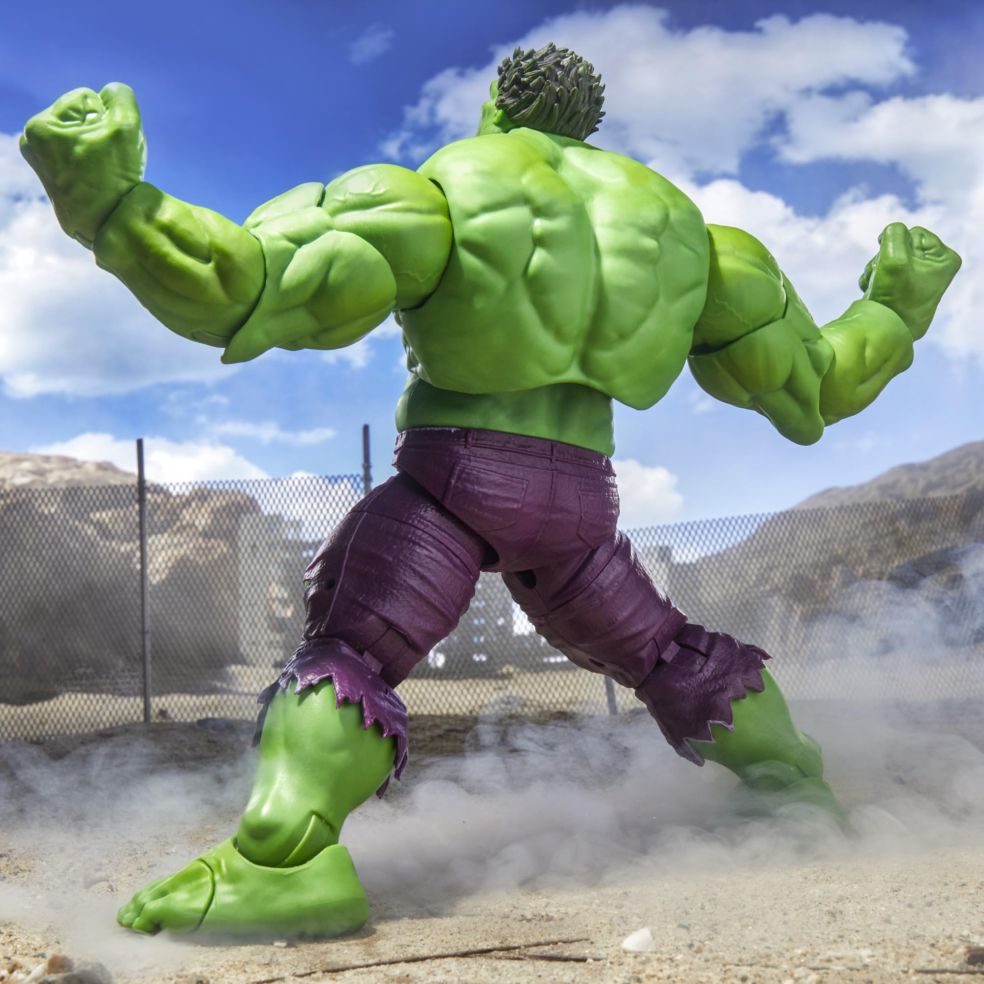 Marvel Hulk Action Figure - 8.5 Inch Scale | 30 Points of Articulation | 11 Accessories 7