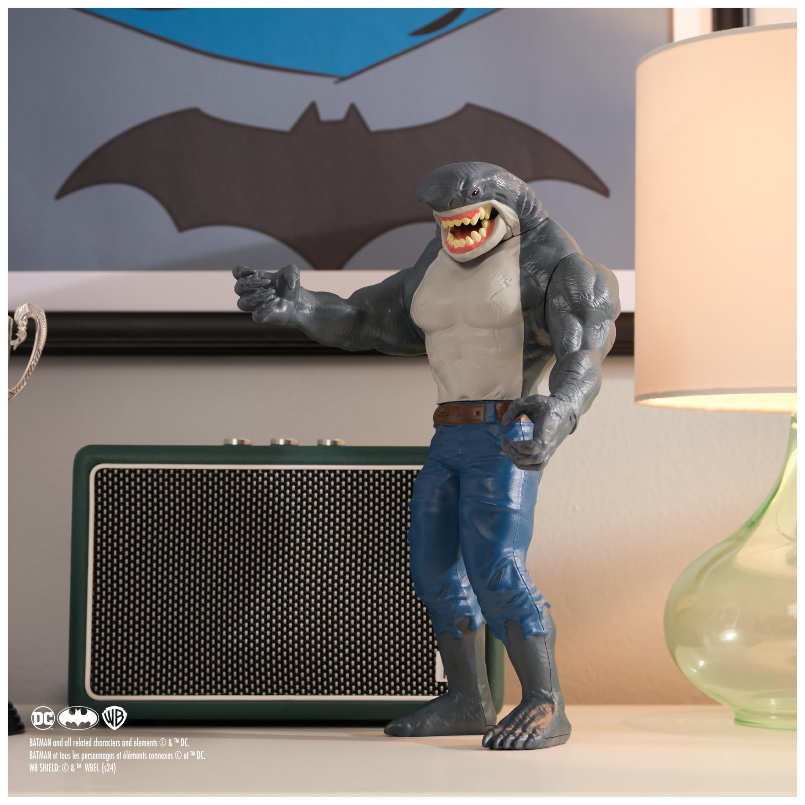 Spin Master DC Comics King Shark Giant Series Action Figure - 30cm | 11 Points of Articulation 4