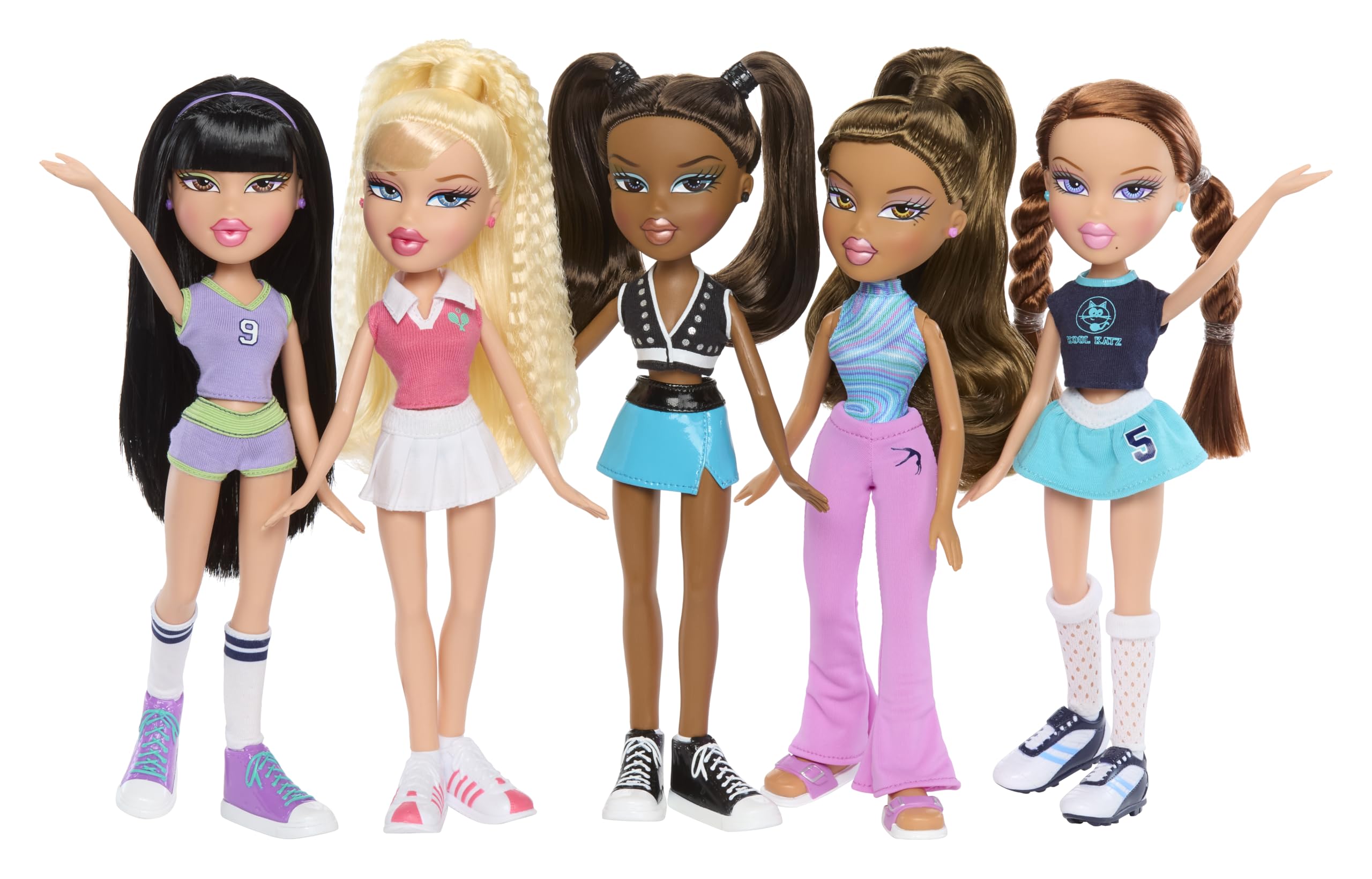 Bratz Play Sportz Roxxi Fashion Doll with Soccer Accessories - 20th Anniversary Reproduction 15