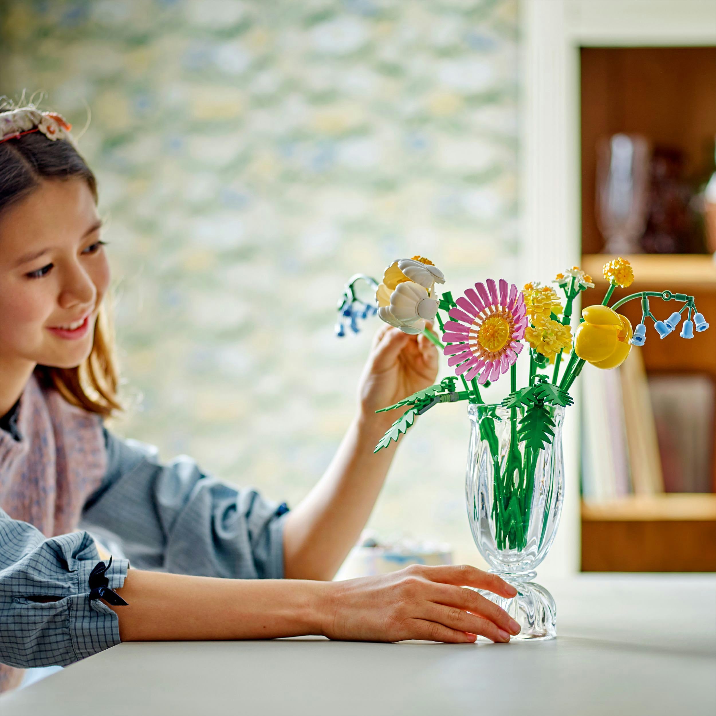 LEGO Botanicals Petite Sunny Bouquet – 373-teiliges Bauset für Kinder ab 9 Jahren 6