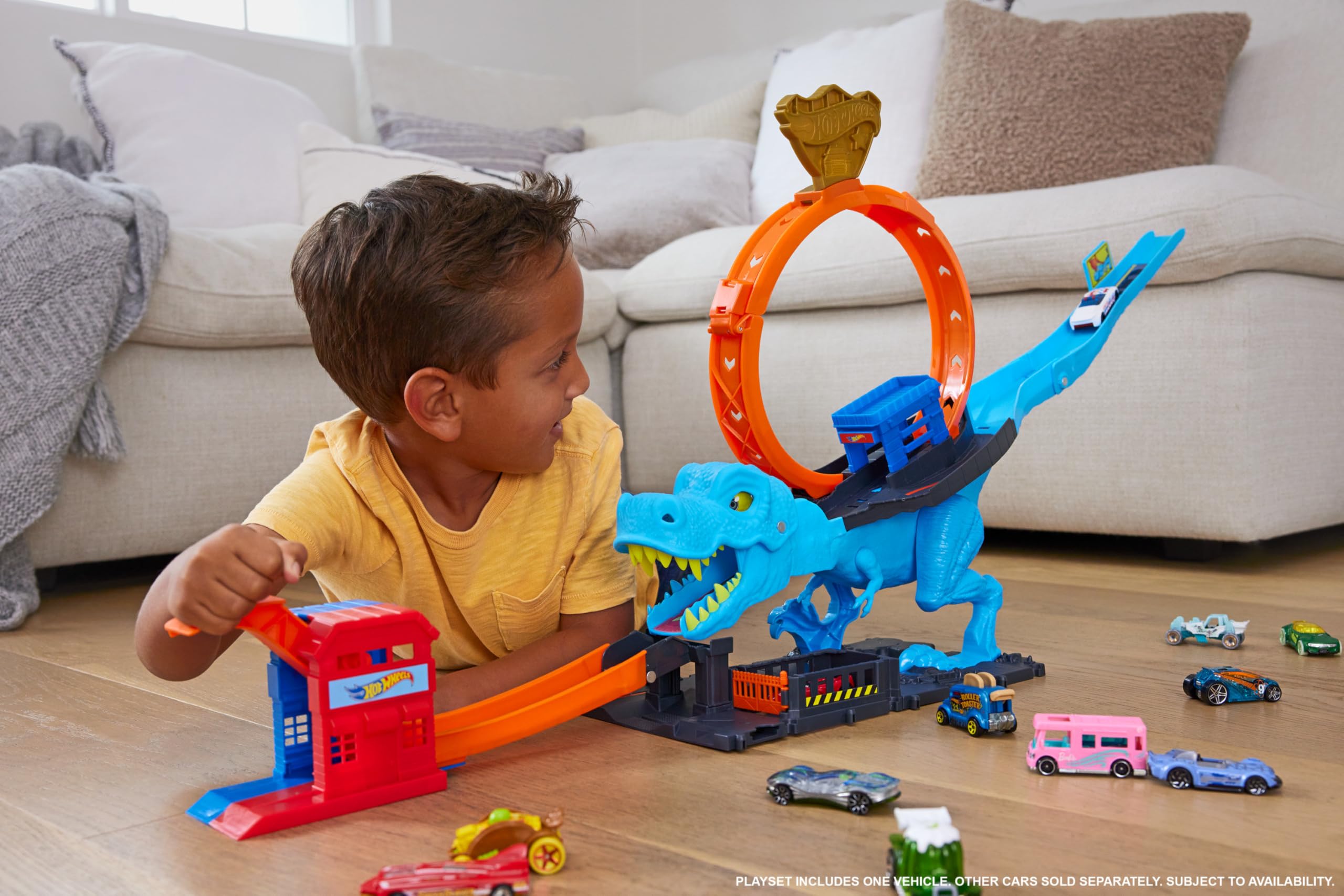Hot Wheels City Racetrack - T-Rex Chomp Down Loop Stunt | Includes 1 Car | Ages 4+ 2