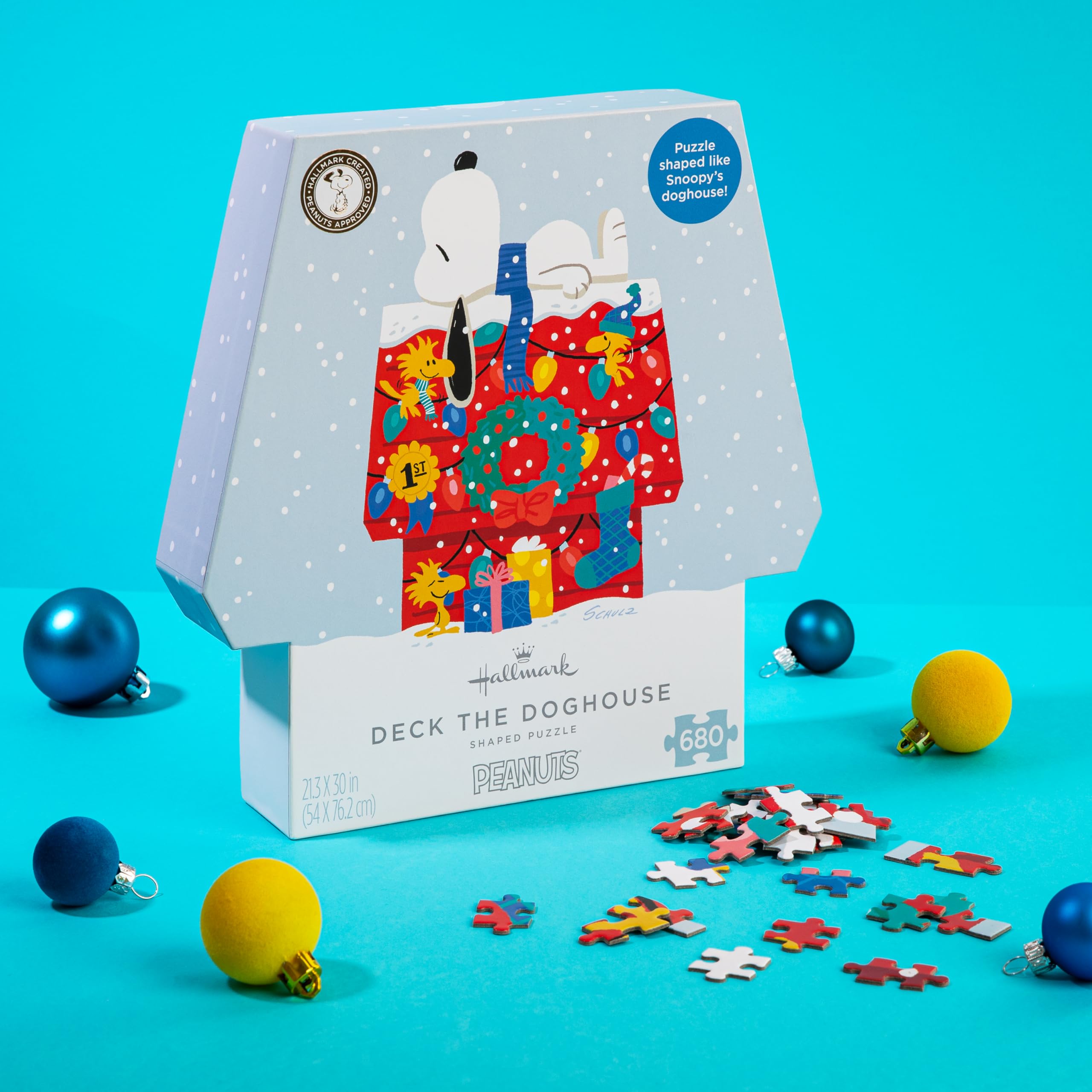 Hallmark SNOOPY's Doghouse Jigsaw Puzzle - 680-Piece PEANUTS Christmas Puzzle 6