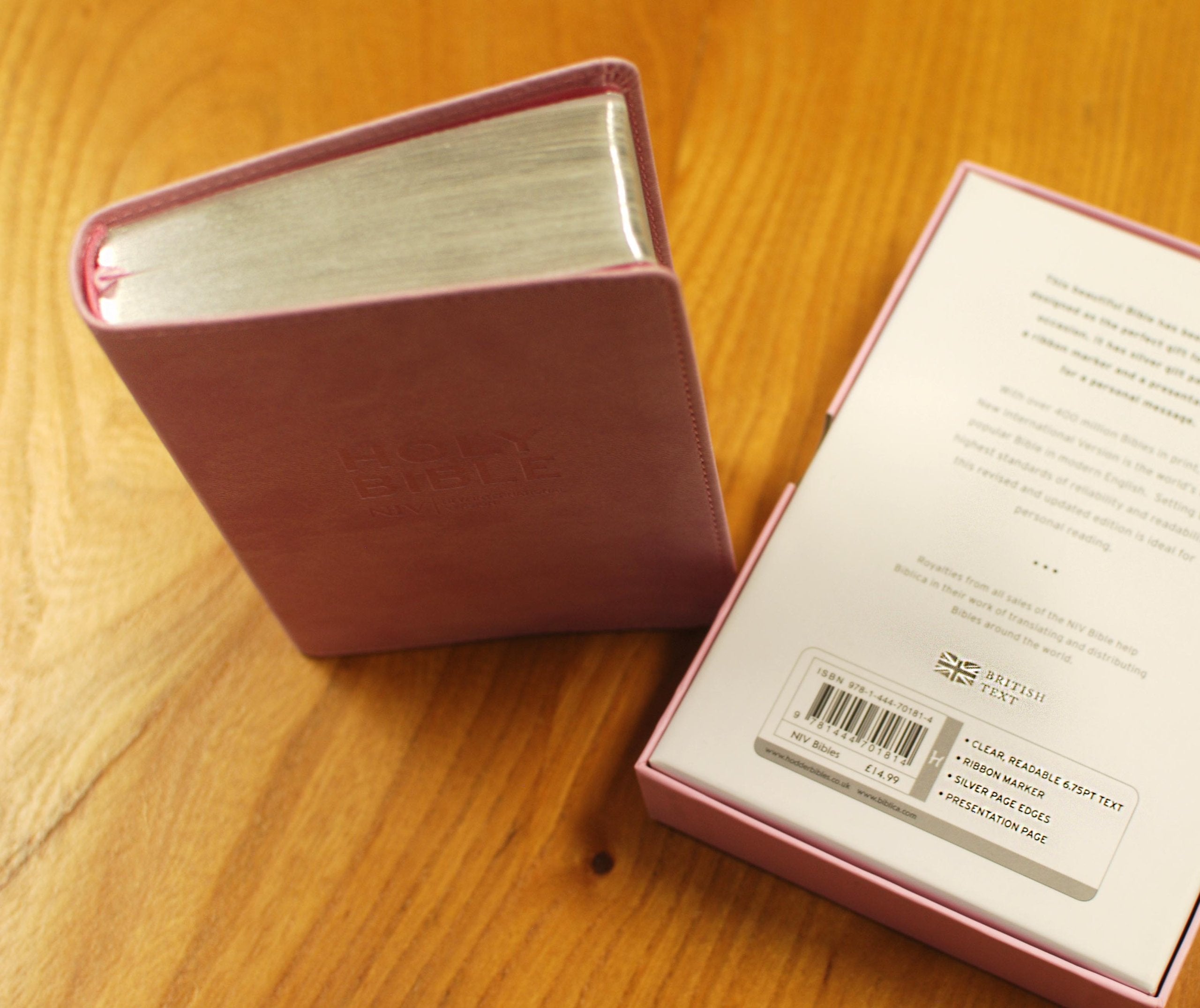 Hodder Faith Holy Bible: New International Version - Paperback, English Language