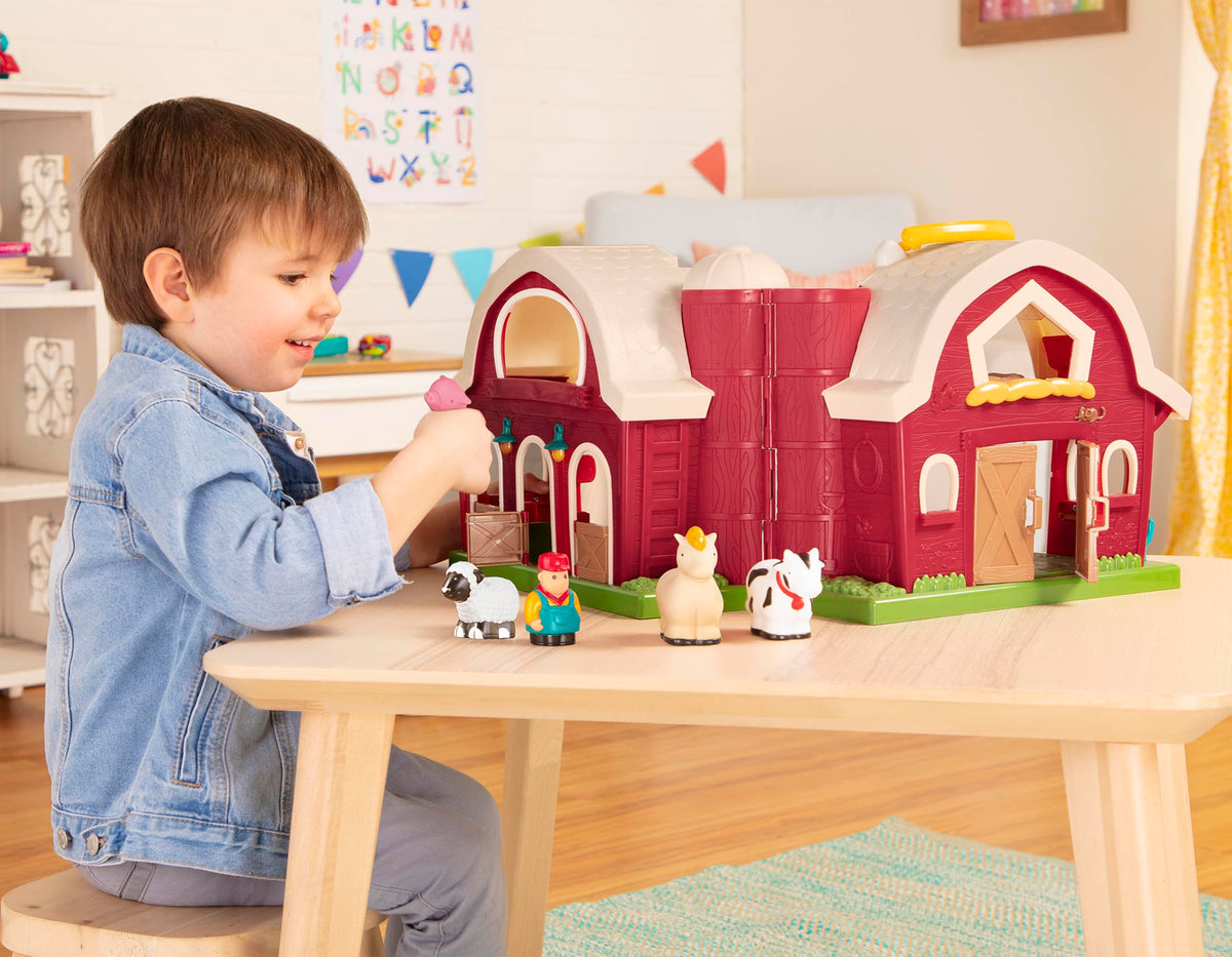 Battat Big Red Barn Animal Farm Playset - 6 Pieces, Large Barn, 18m+