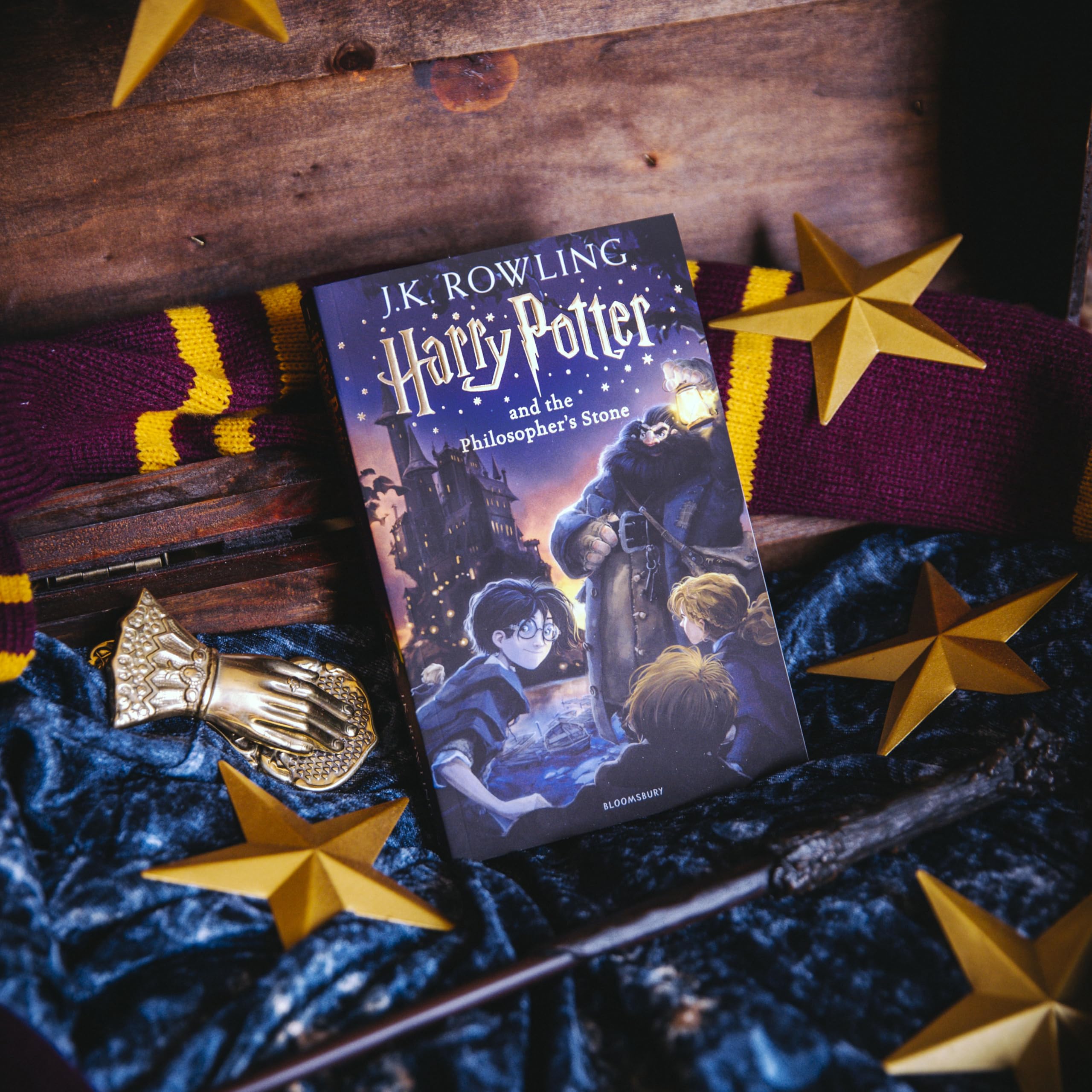 Bloomsbury Harry Potter and the Philosopher's Stone - 1st Edition | Paperback | English