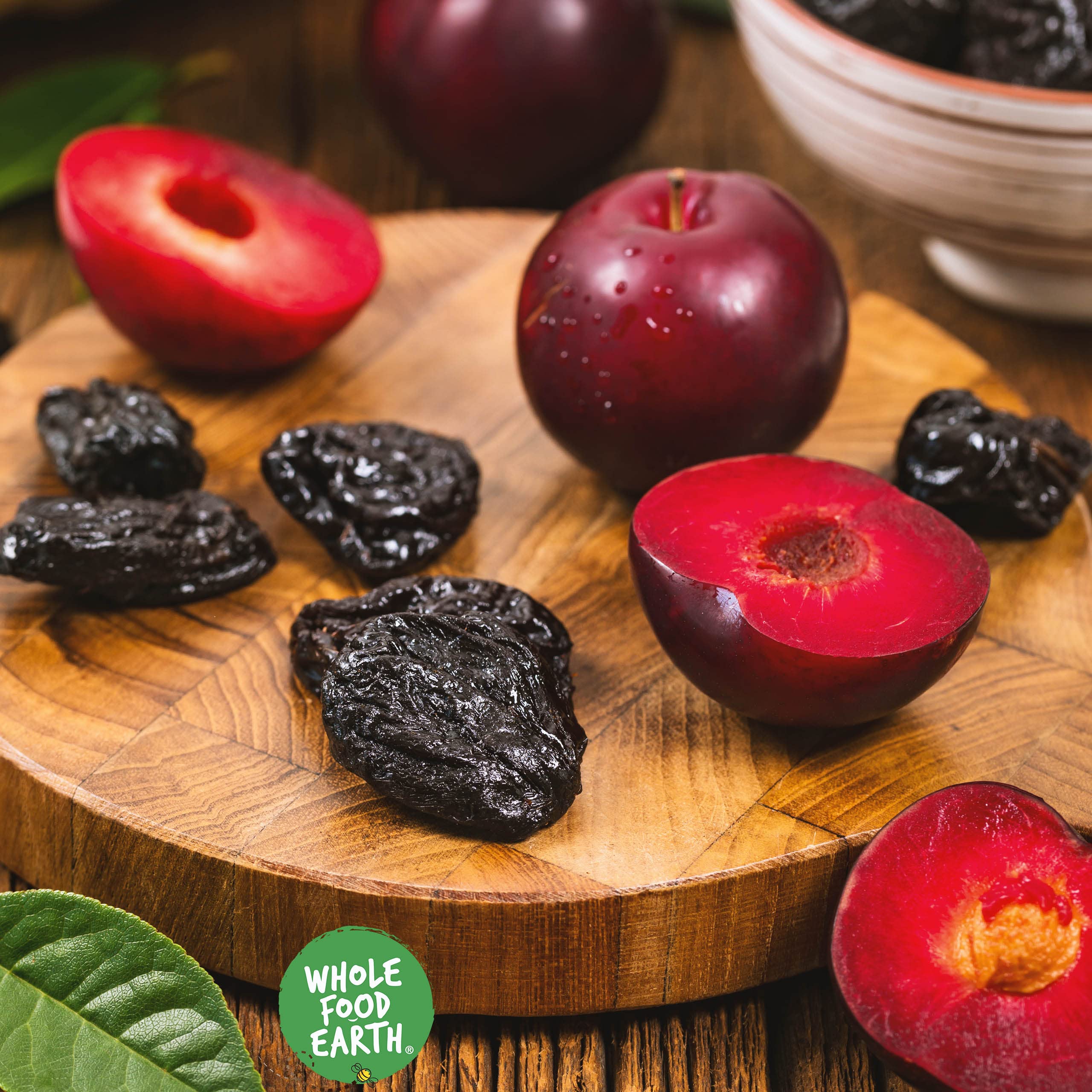 Wholefood Earth Pitted Prunes 70/80 1 kg | GMO Free | Natural | High Fibre 5
