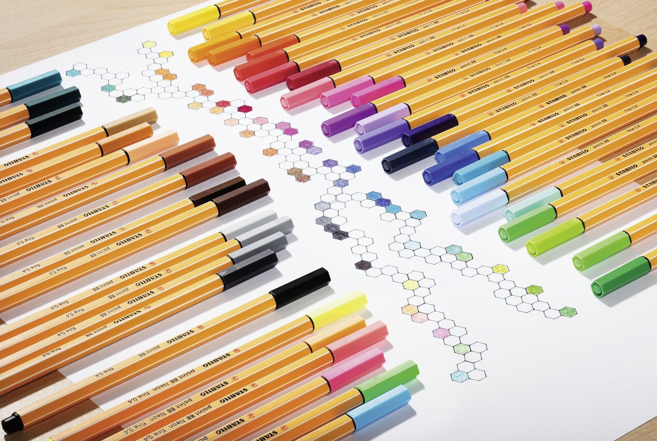 STABILO point 88 Fineliner - 0.4mm Line Width, Metal-Cased Tip | Pack of 10 Black 4