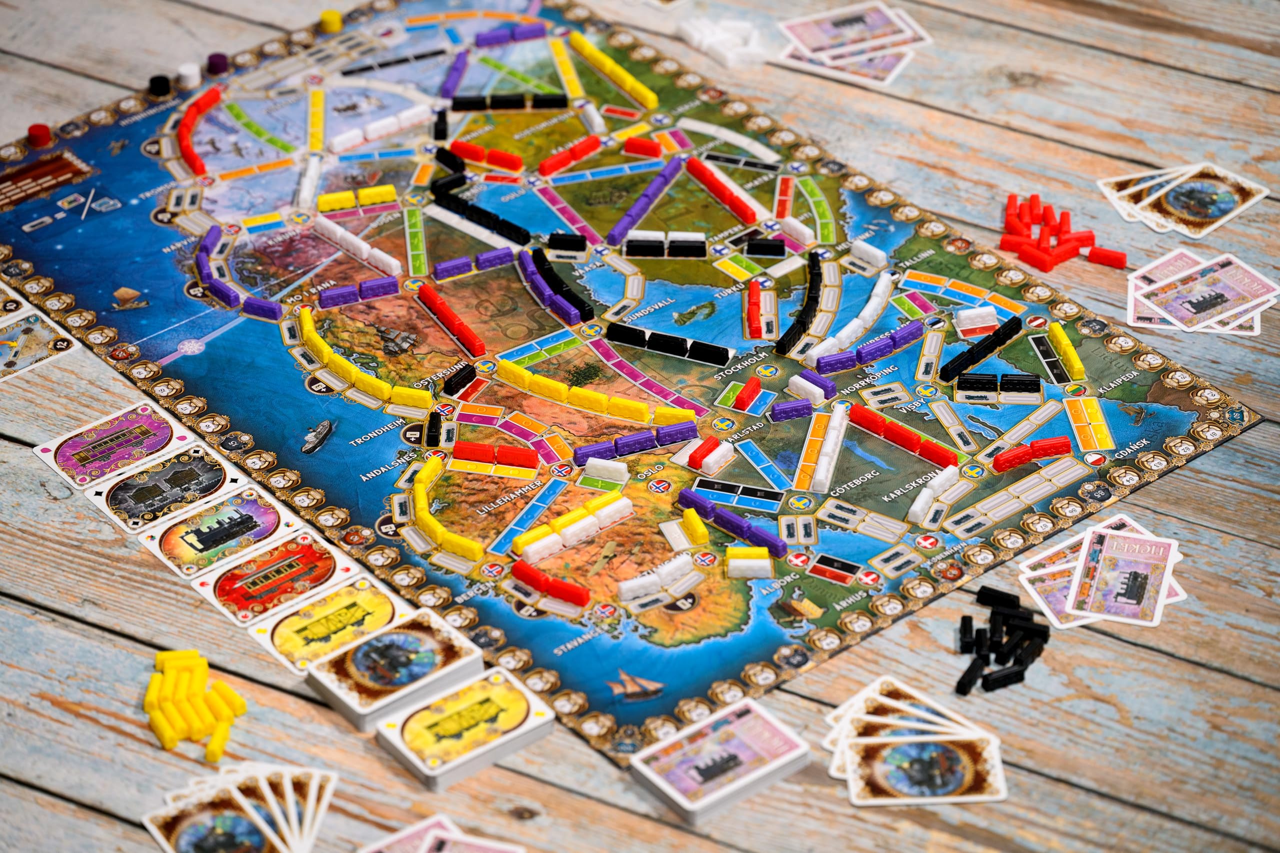 Asmodee Ticket to Ride - Northern Lights Board Game | Ages 8+ | 2-5 Players | 60 Min 6