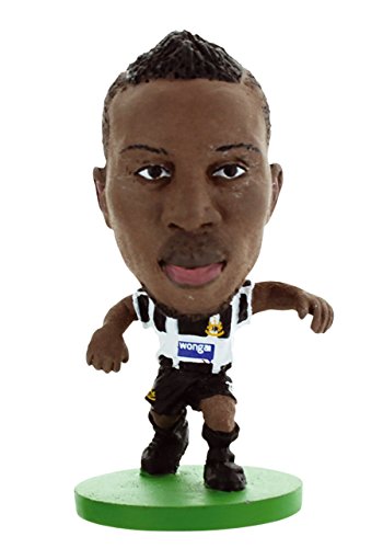 SoccerStarz Newcastle United FC Mapao Yanga-mbiwa Home Kit