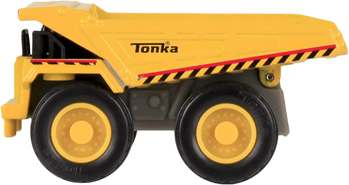 Tonka 6119 Metal Movers Dig and Dirt Spielset, Bau-LKW-Spielzeug für Kinder, Kinder-Konstruktionsspielzeug für Jungen und Mädchen, interaktives Fahrzeugspielzeug mit Zubehör, Spielzeug-LKW für Kinder ab 3 Jahren