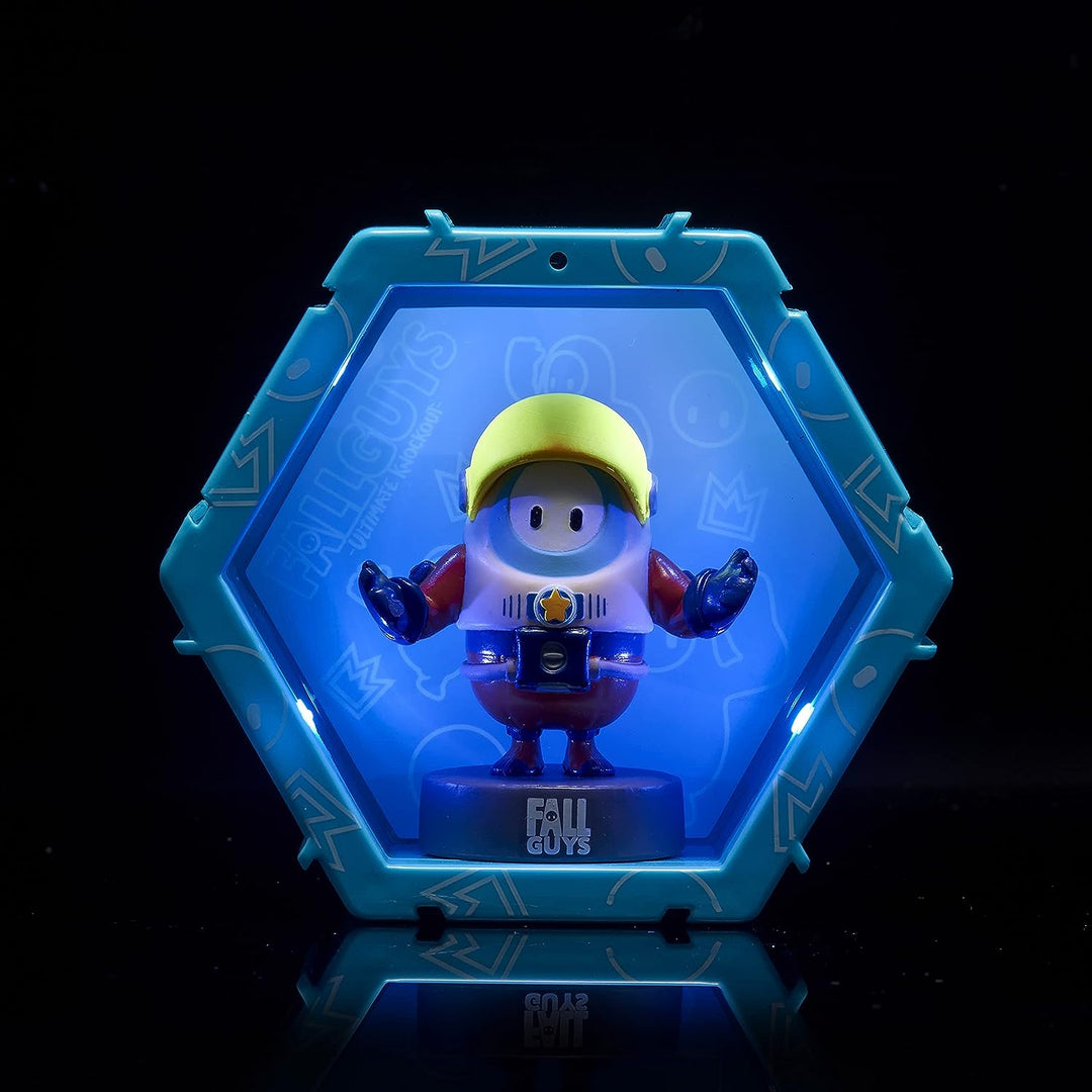 WOW! PODS Fall Guys: Ultimate Knockout - Astronaut Light-up Bobble-Head Figure