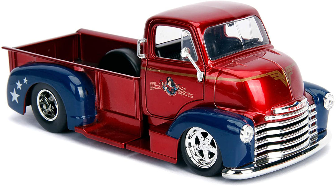 Jada Toys 253255010 DC Bombshells 1952 Chevy COE Pickup Car Toy Car from Diecast, Doors, Boot & Bonnet to Open, Includes Wonder Woman Figure, 1:24 Scale, Red/Blue