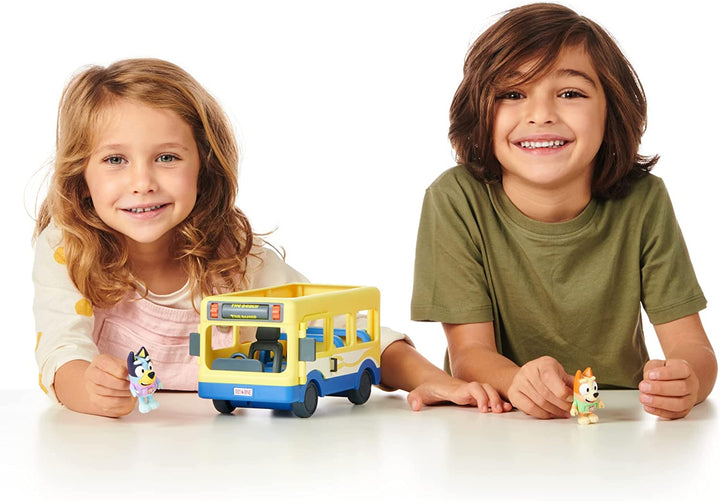 Bluey’s Bus 17345 Vehicle Pack, with Two 2.5-3" Figures