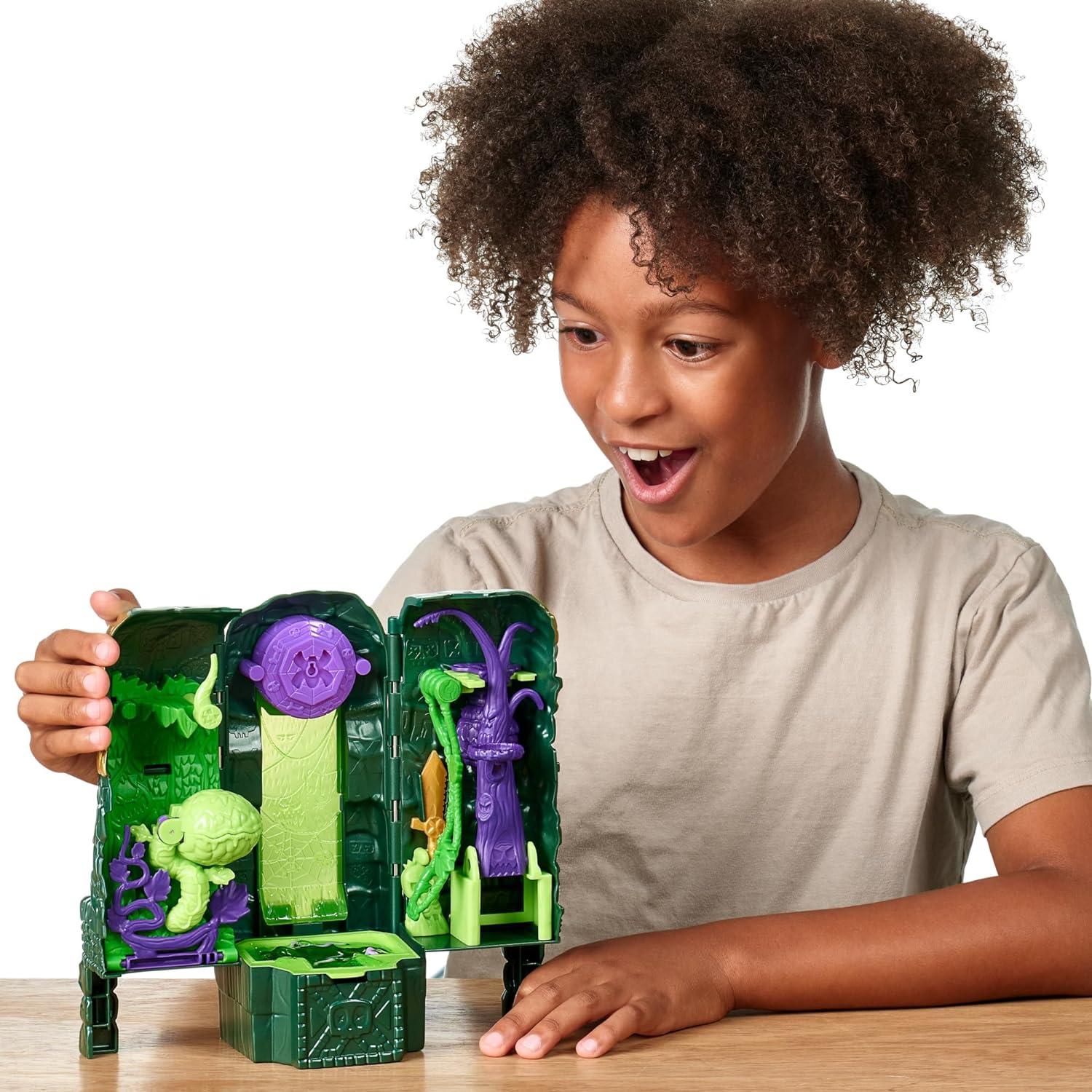 Treasure X Lost Lands Skull Island Swamp Tower Micro-Spielset – 15-Level-Abenteuer mit echtem, in Gold getauchtem Schatz